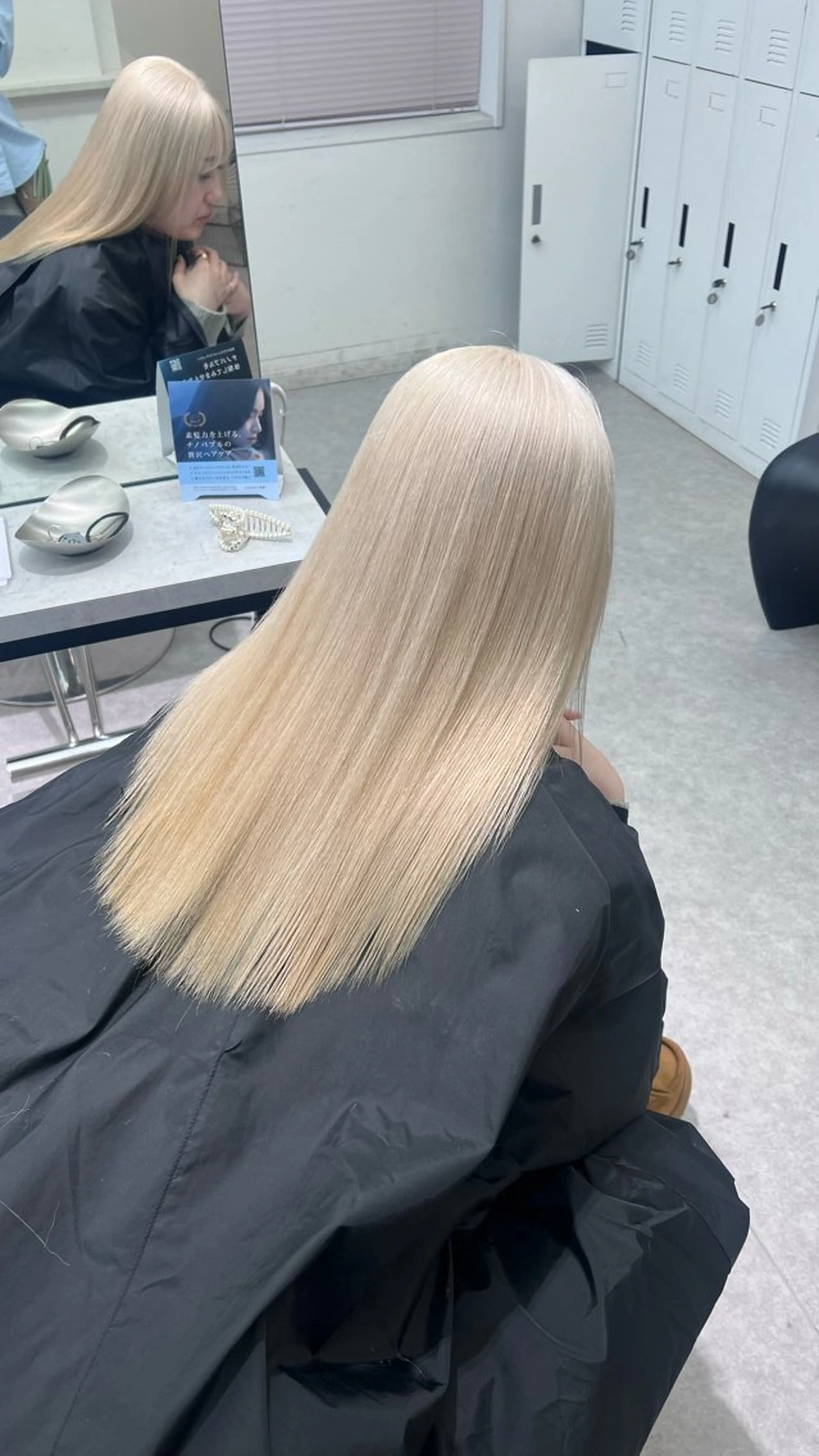 セミロング カラー ブリーチ ブロンド ケアブリーチ ホワイトブロンド ヘアカラー 渋谷ハイトーン/ エクステ/さきののヘアスタイル