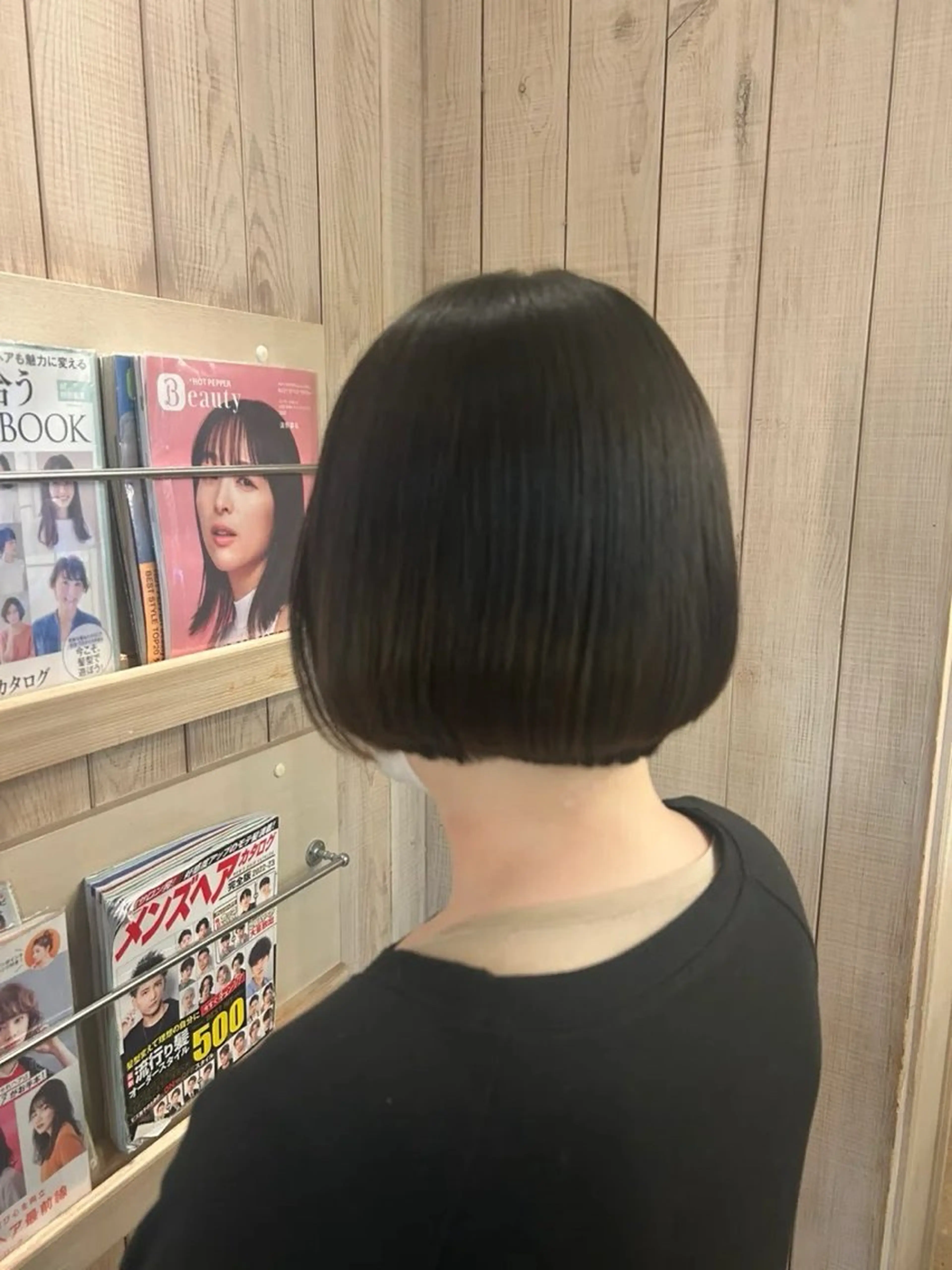 ショート ボブ amie by afloatのヘアスタイル