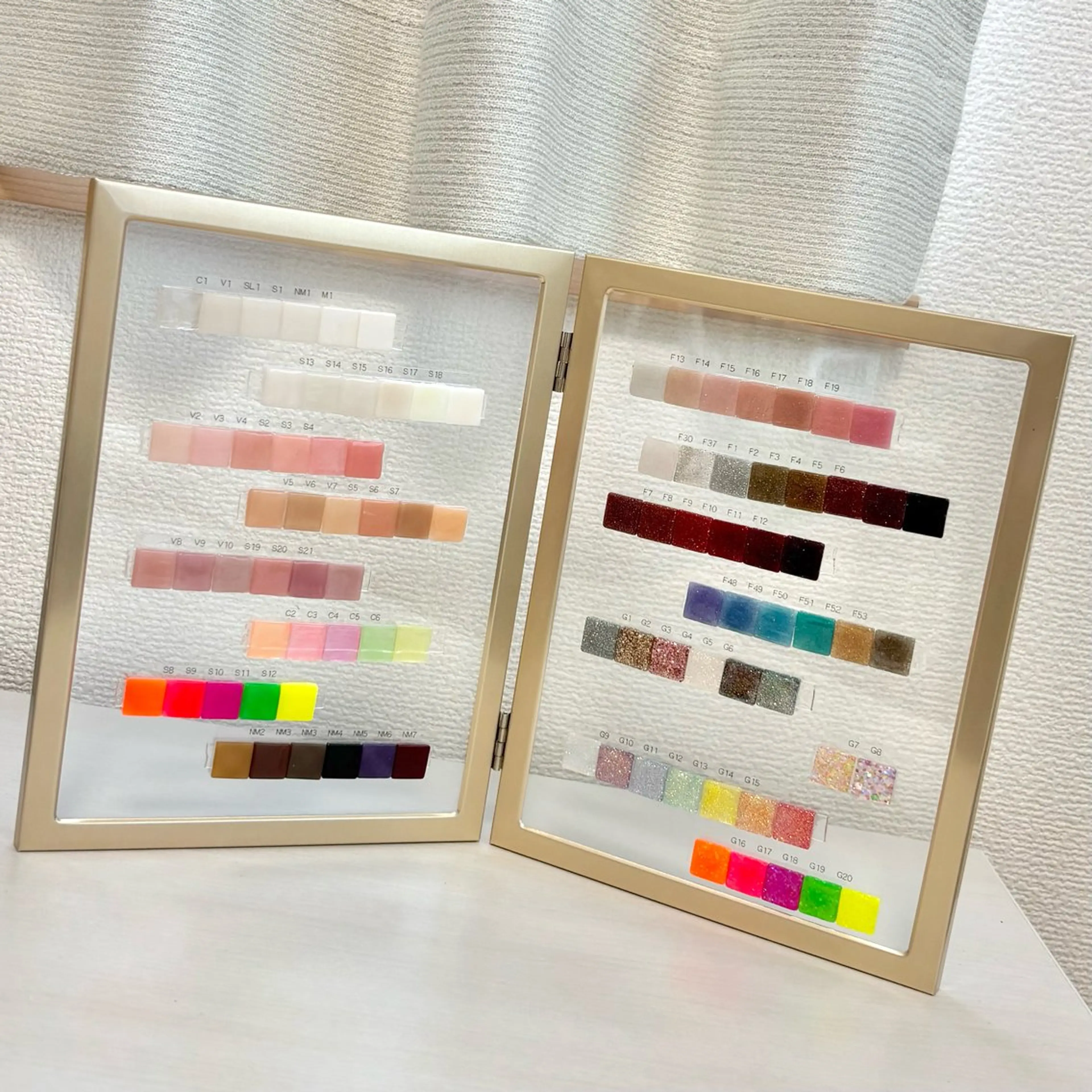 ネイル スカルプネイル ハンドネイル nailroom kukaのネイルデザイン