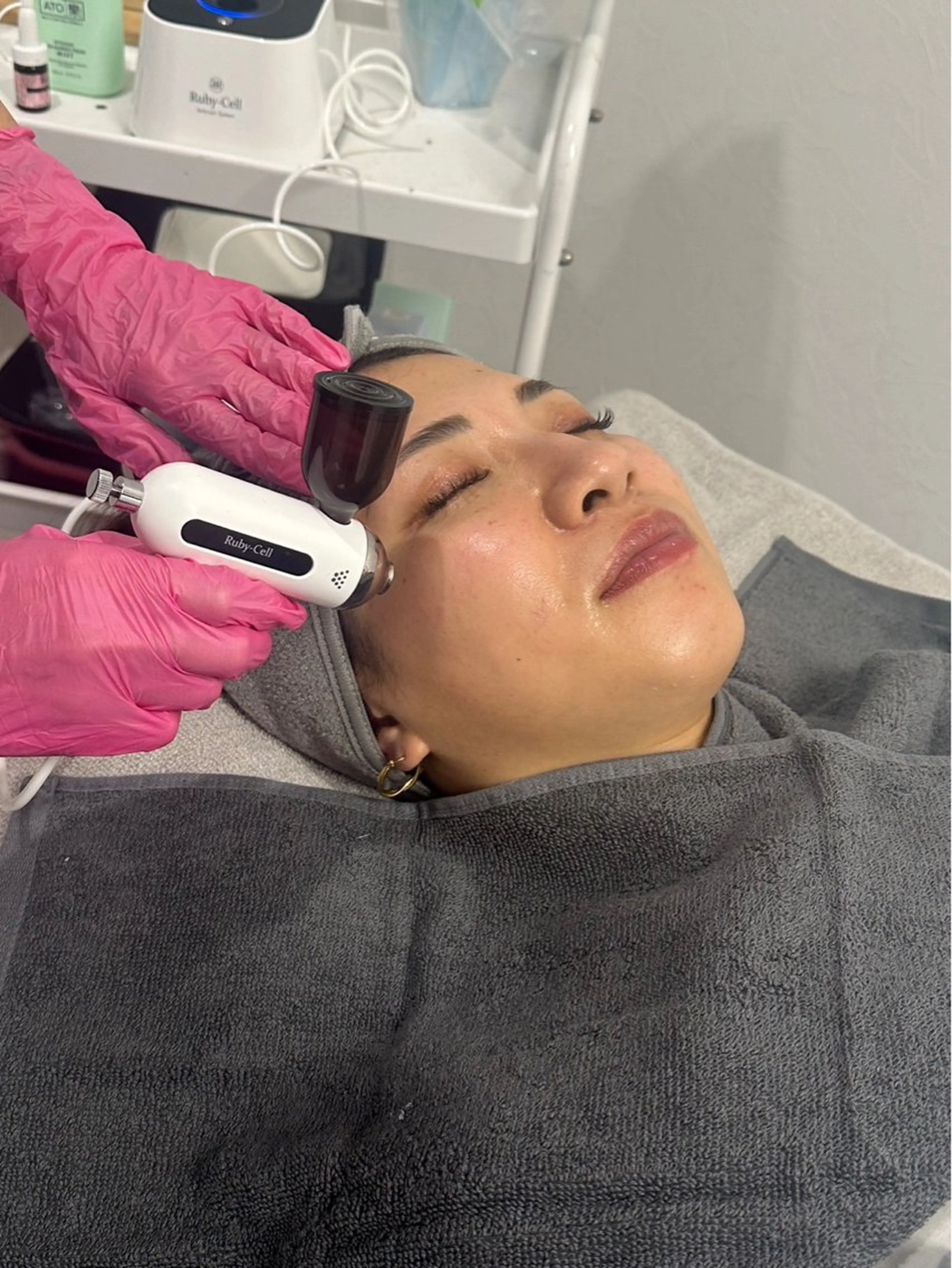 脱毛 岡田 綾乃の眉毛・アイブロウイメージ