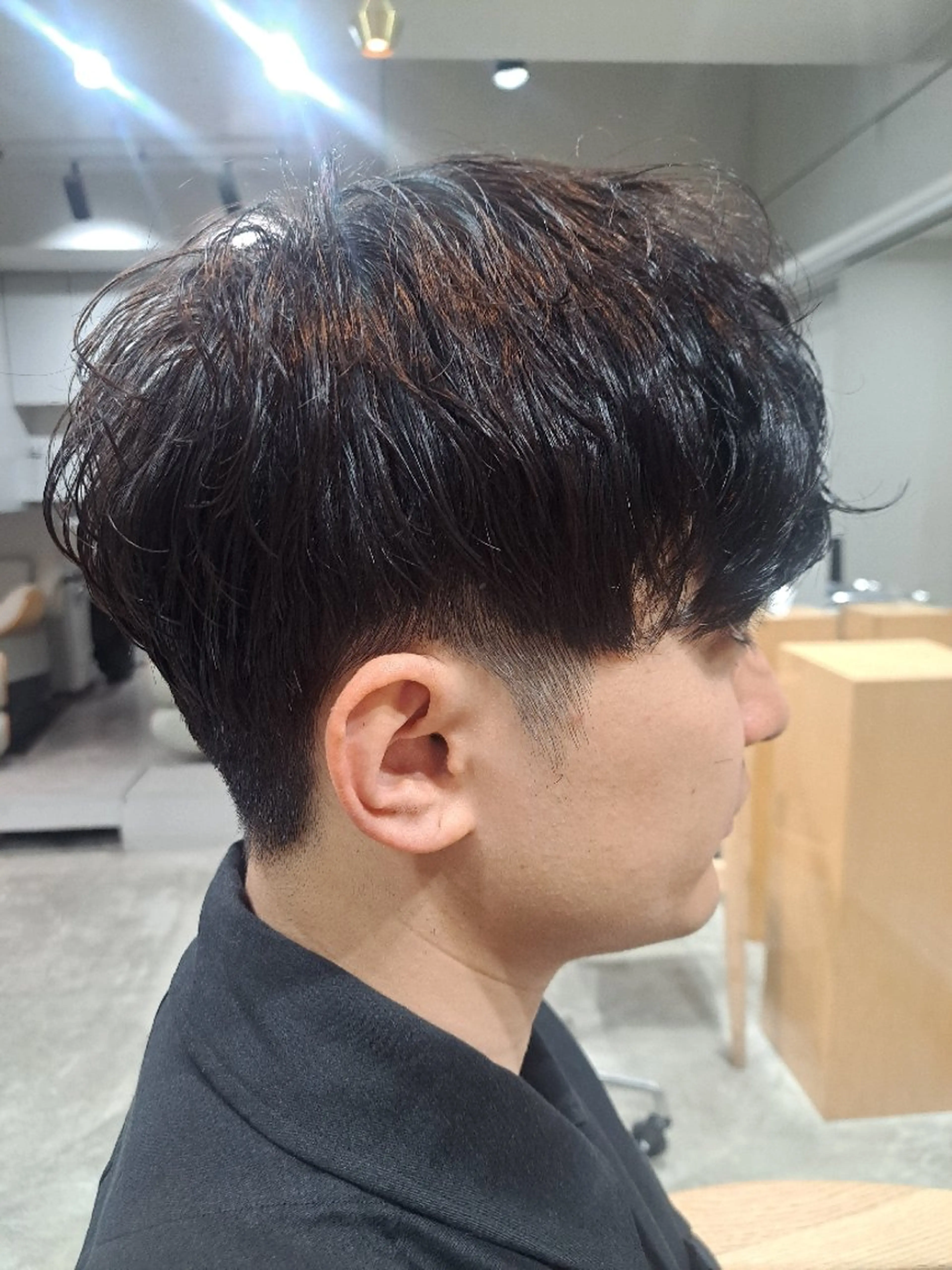 ショート クボ タのヘアスタイル