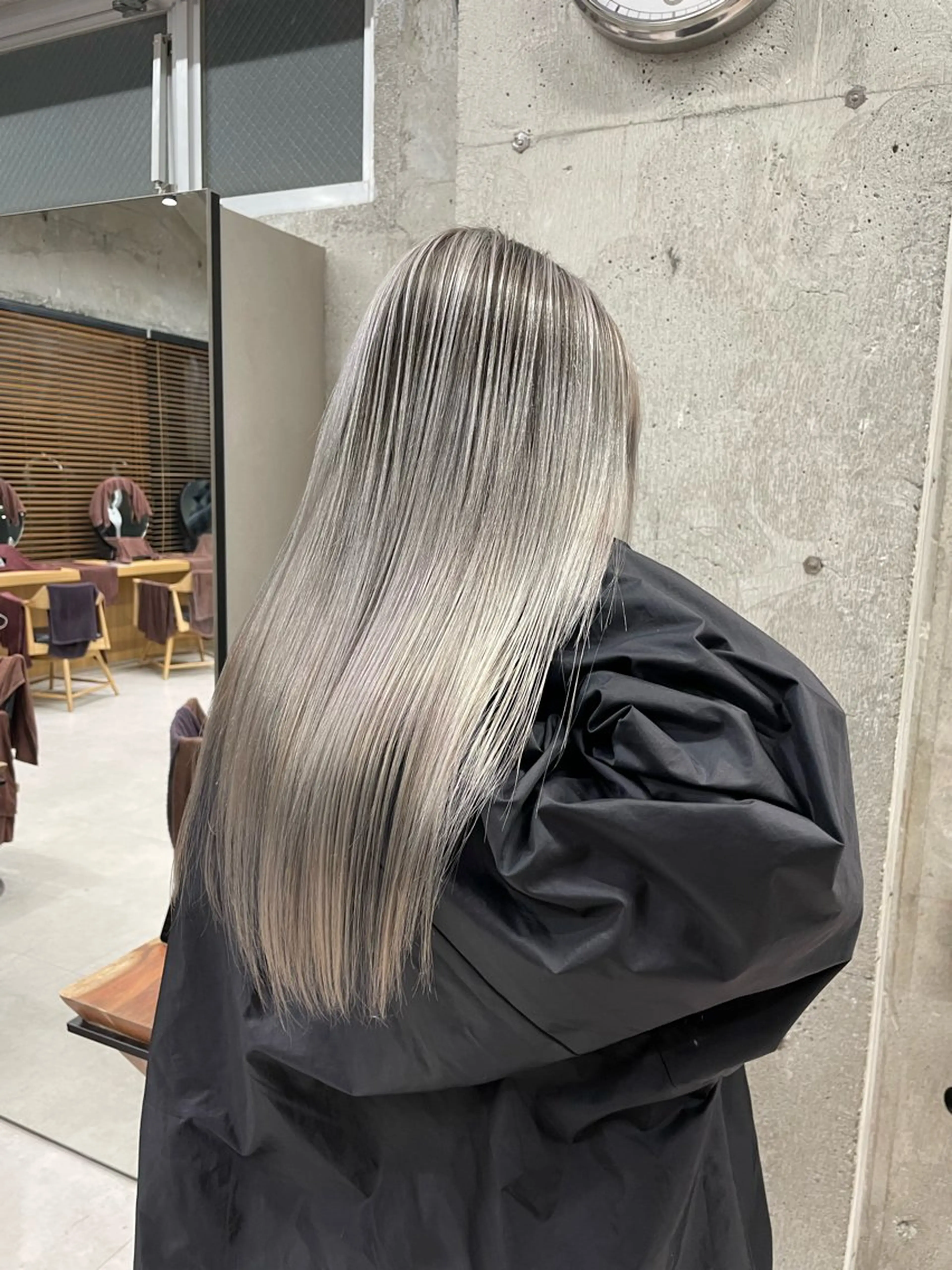 🤍ホワイト系バレイヤージュ＋カット🤍　（カット＋ケアブリーチ込み✨）の写真