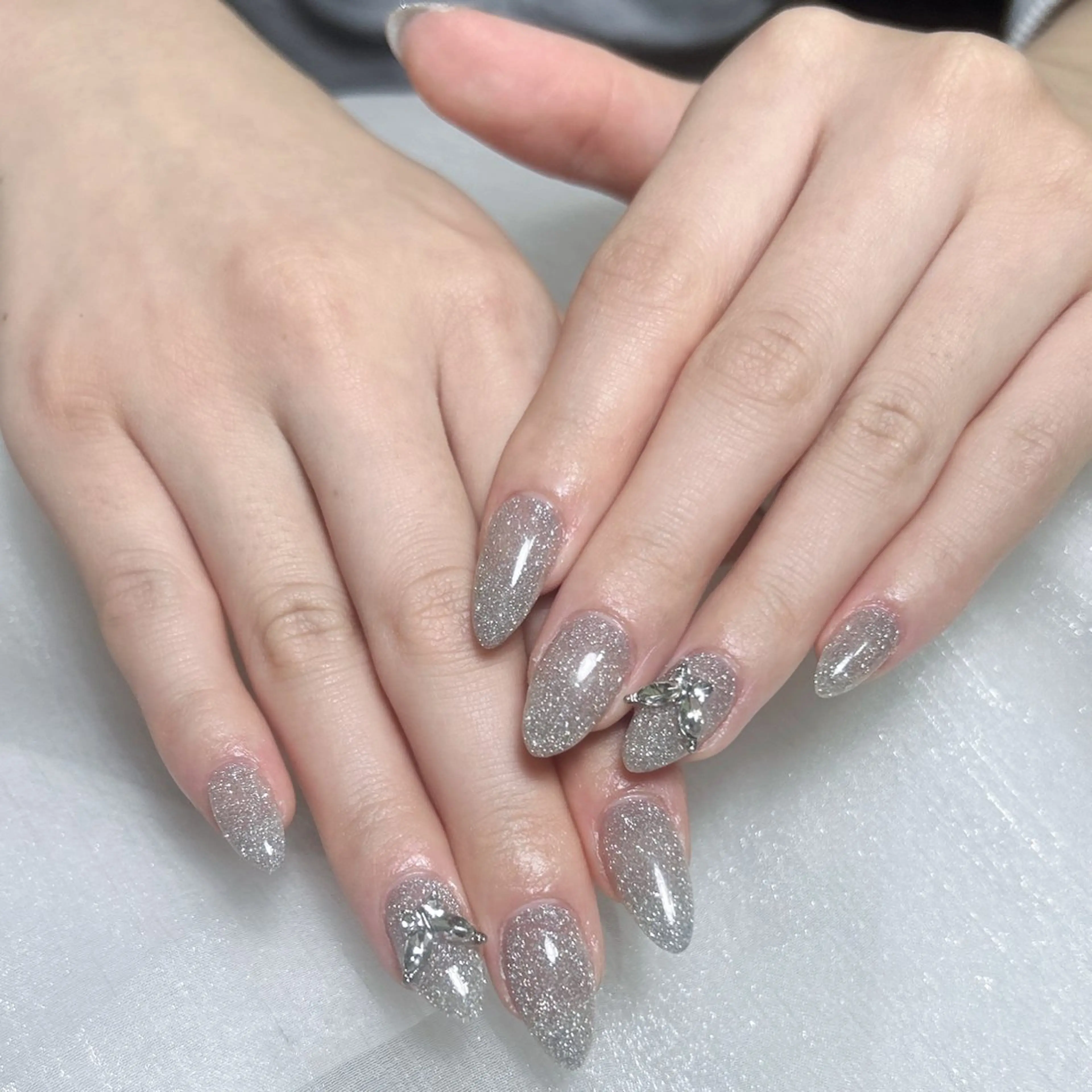 メンズ ネイル メンズ韓国風 アートネイル オーロラネイル ガーリー キラキラネイル ハンドネイル Nail salon 木にいるのネイルデザイン