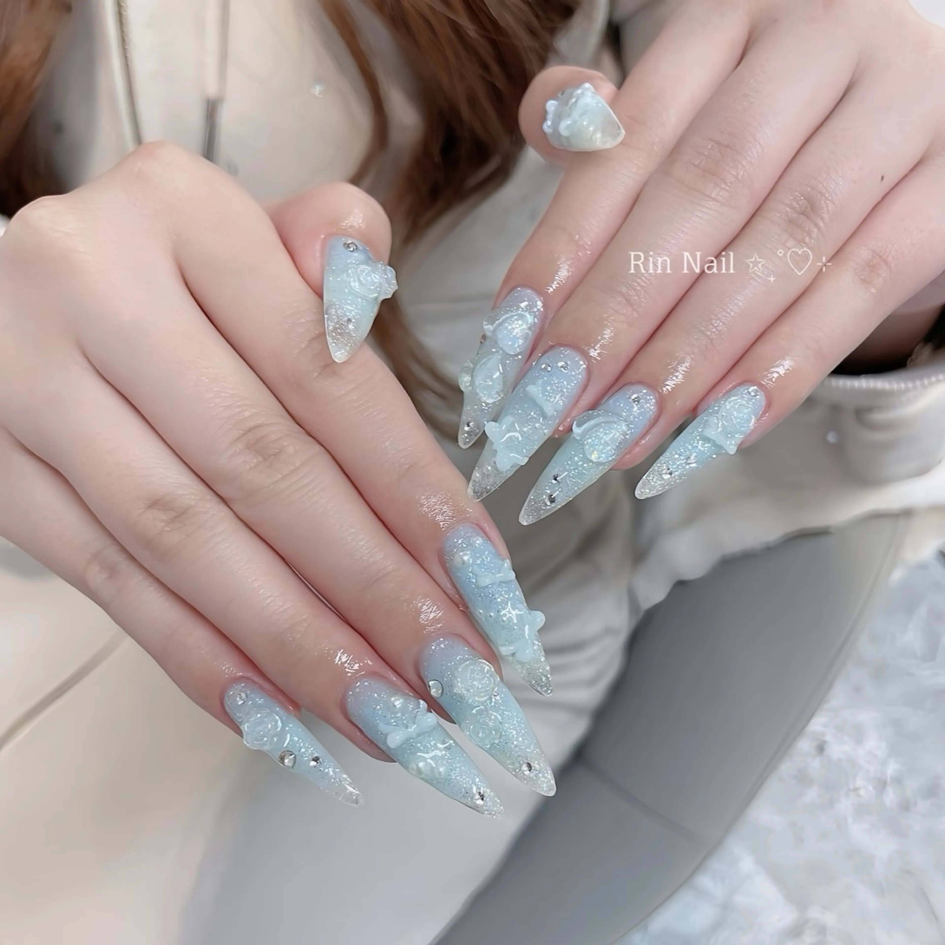 ネイル アートネイル オーロラネイル カジュアル クリアネイル 長さ出し ハンドネイル Rin Nail 新大久保店のネイルデザイン