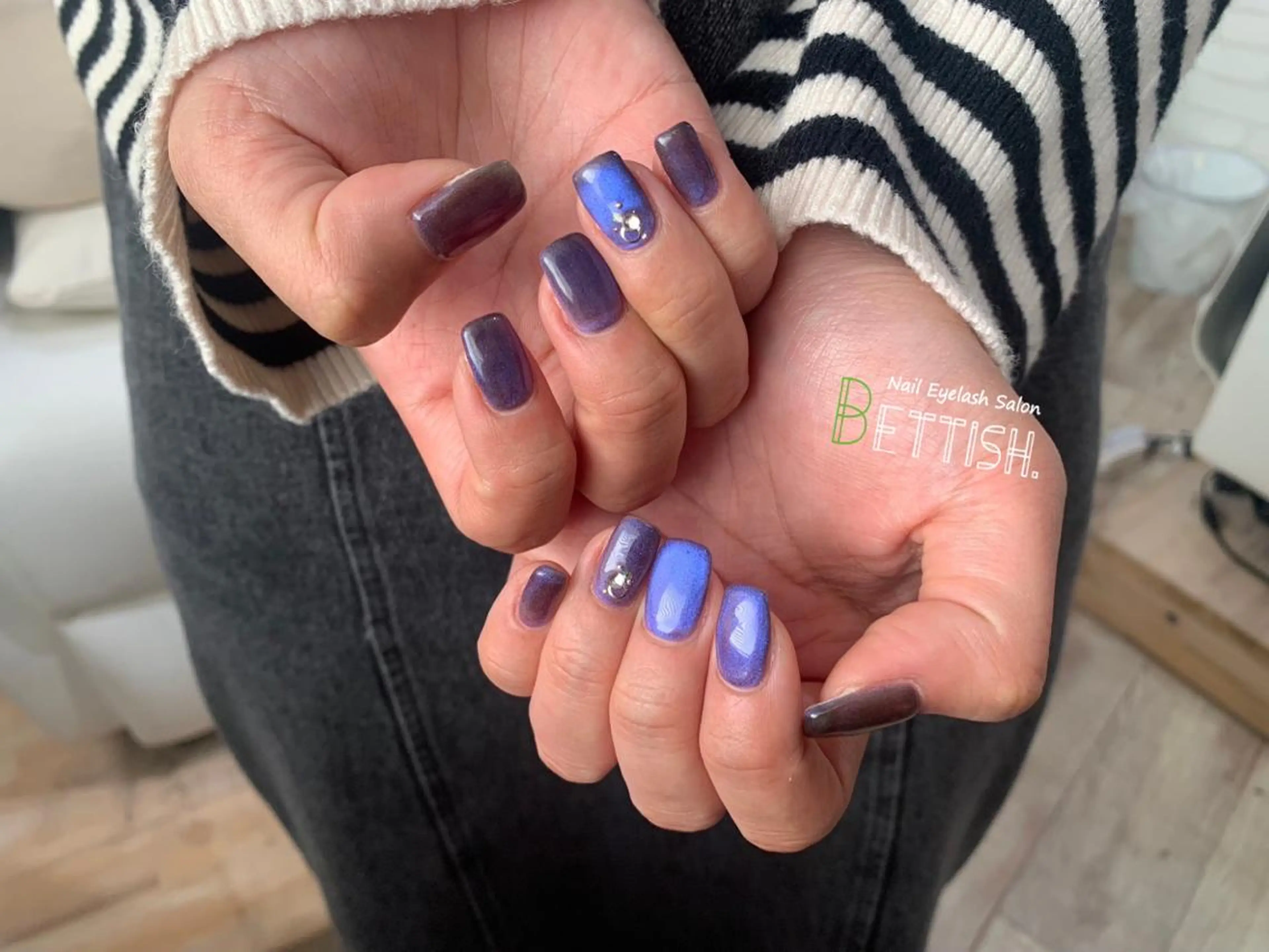 ネイル マグネットネイル ネイビー ハンドネイル BETTISH. KUMIKO☺︎︎のネイルデザイン