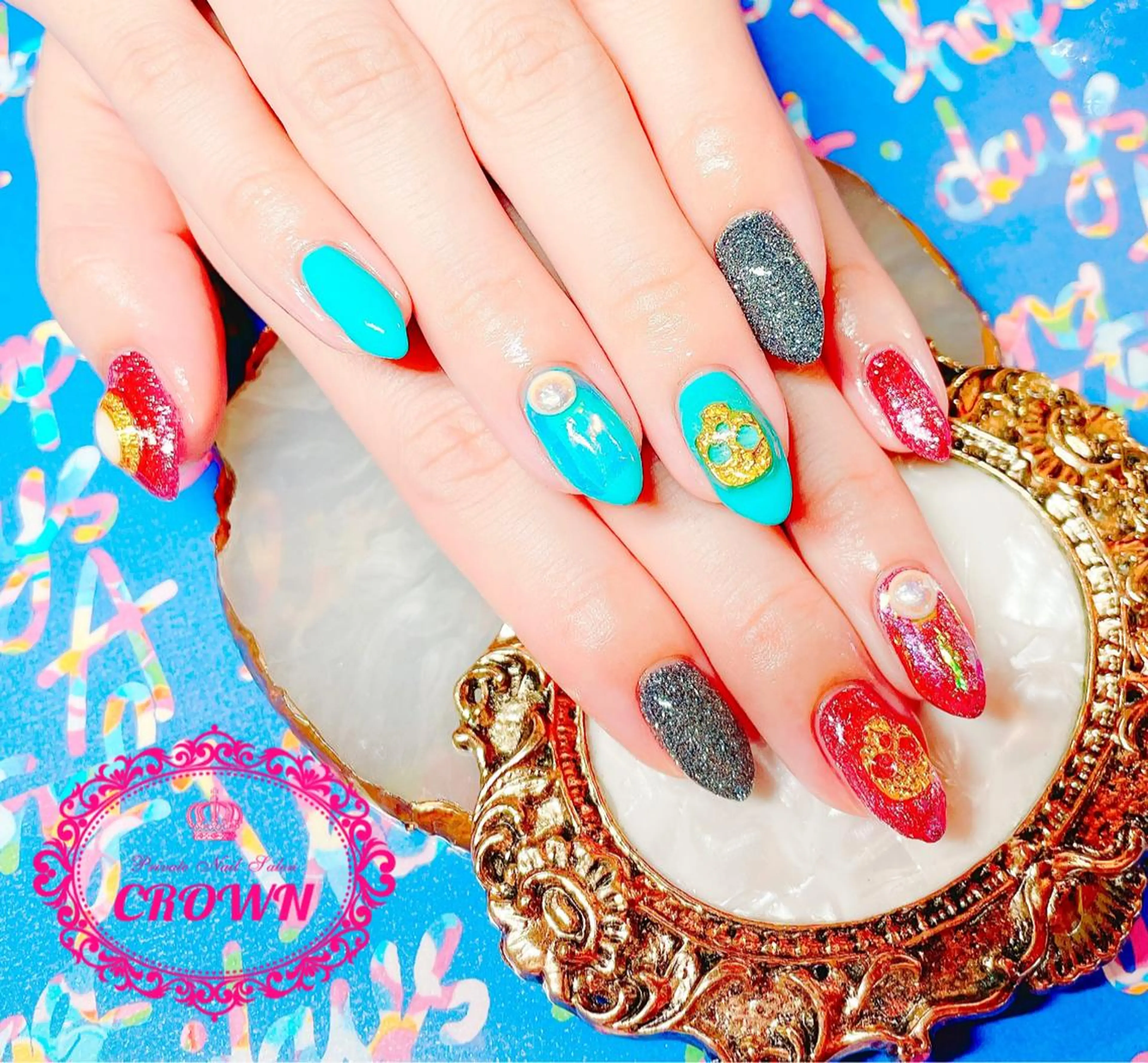 ネイル CROWN プライベートサロンのネイルデザイン