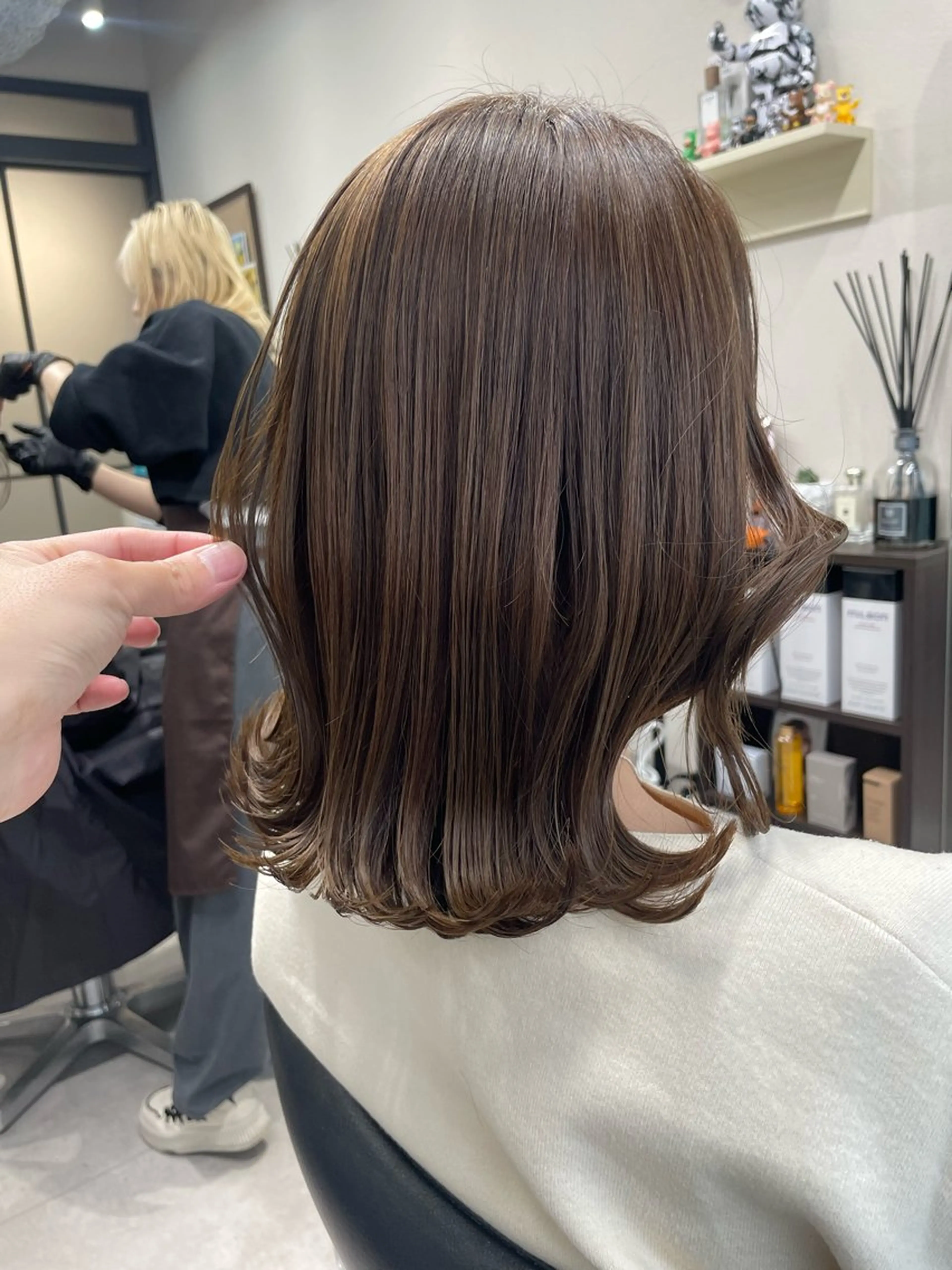 ミディアム カラー カット ヘアカラー トリートメント 髪質改善will hairdesignのヘアスタイル