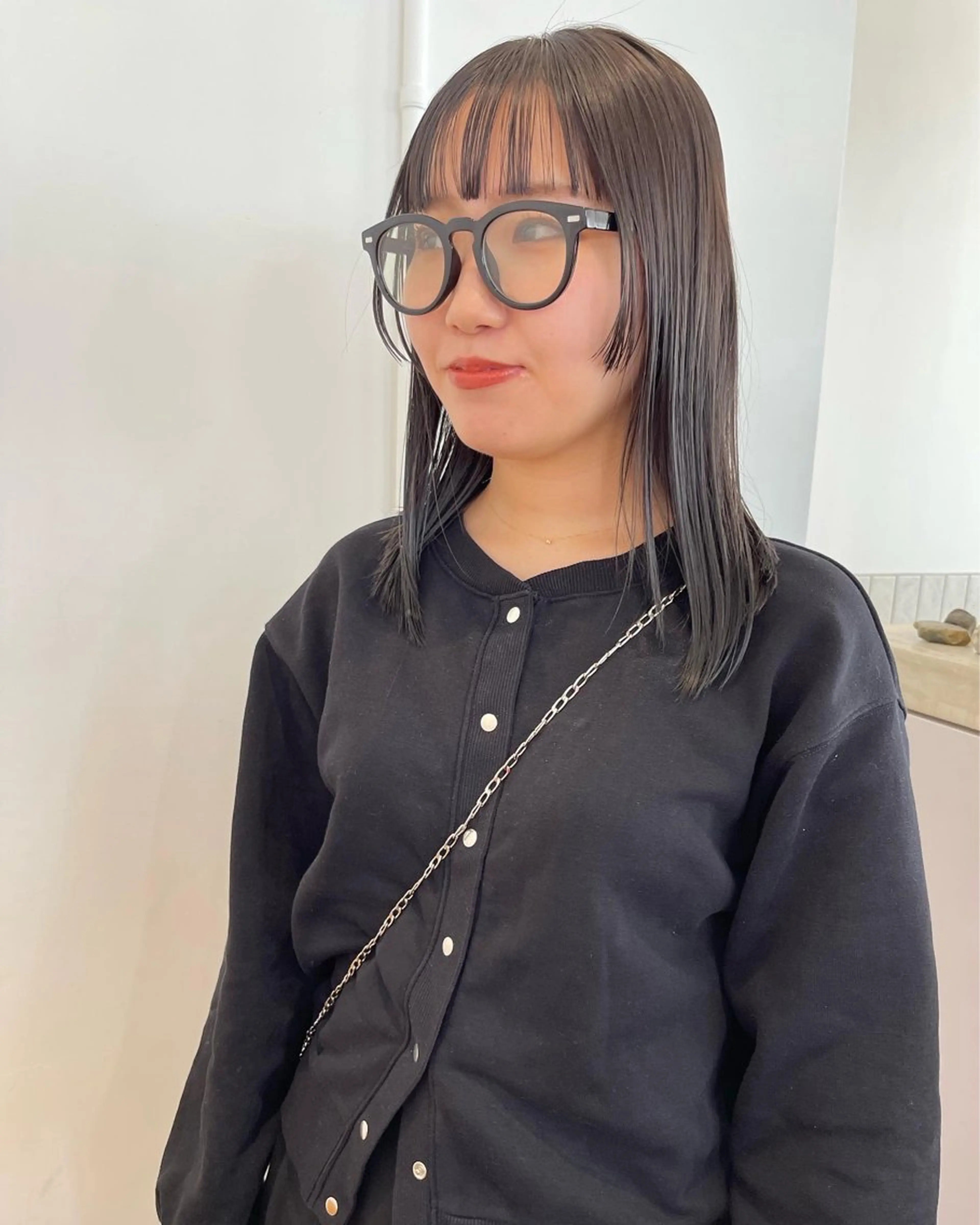 セミロング カラー Terve.野崎 真里奈のヘアスタイル