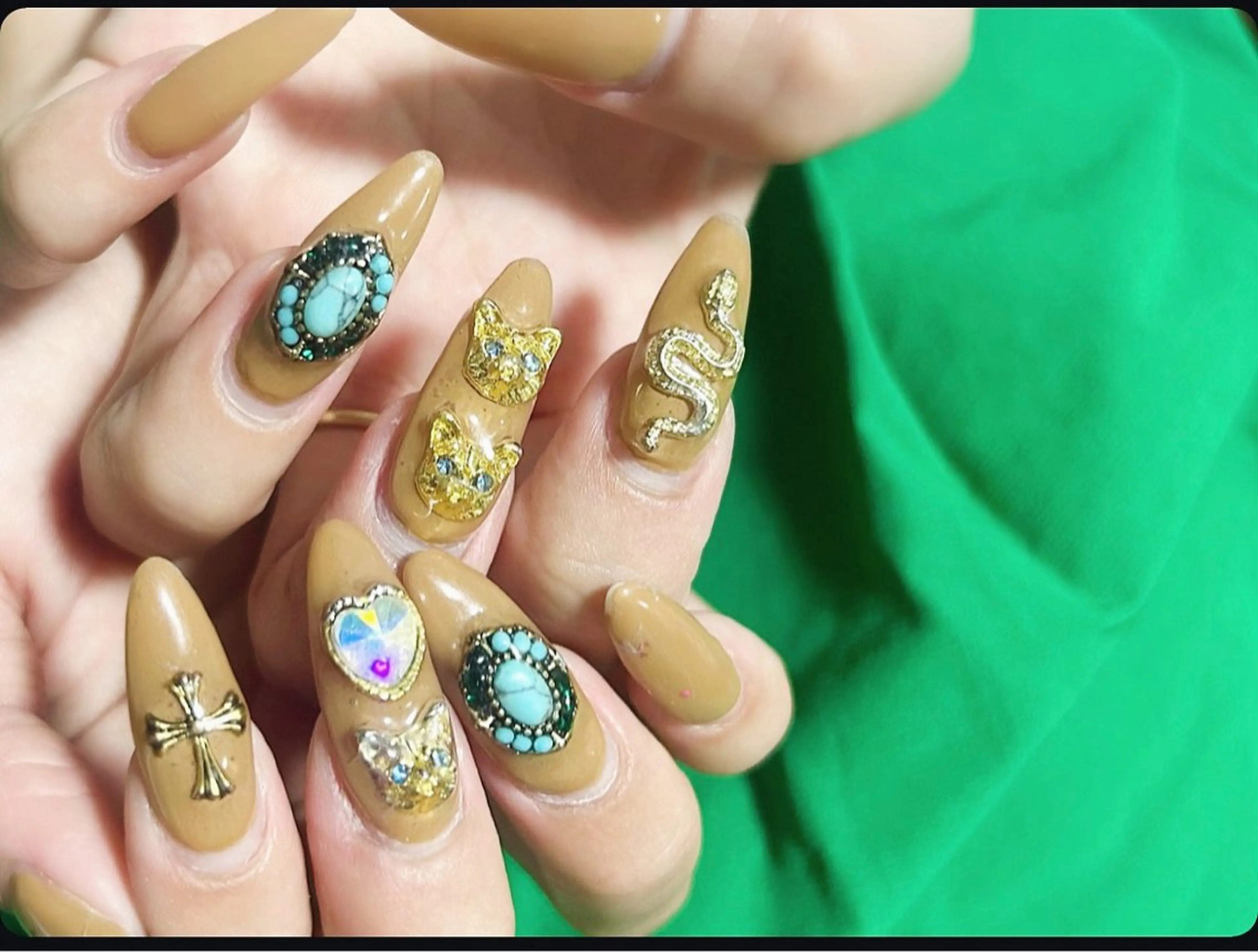 ネイル amour 平塚店のネイルデザイン