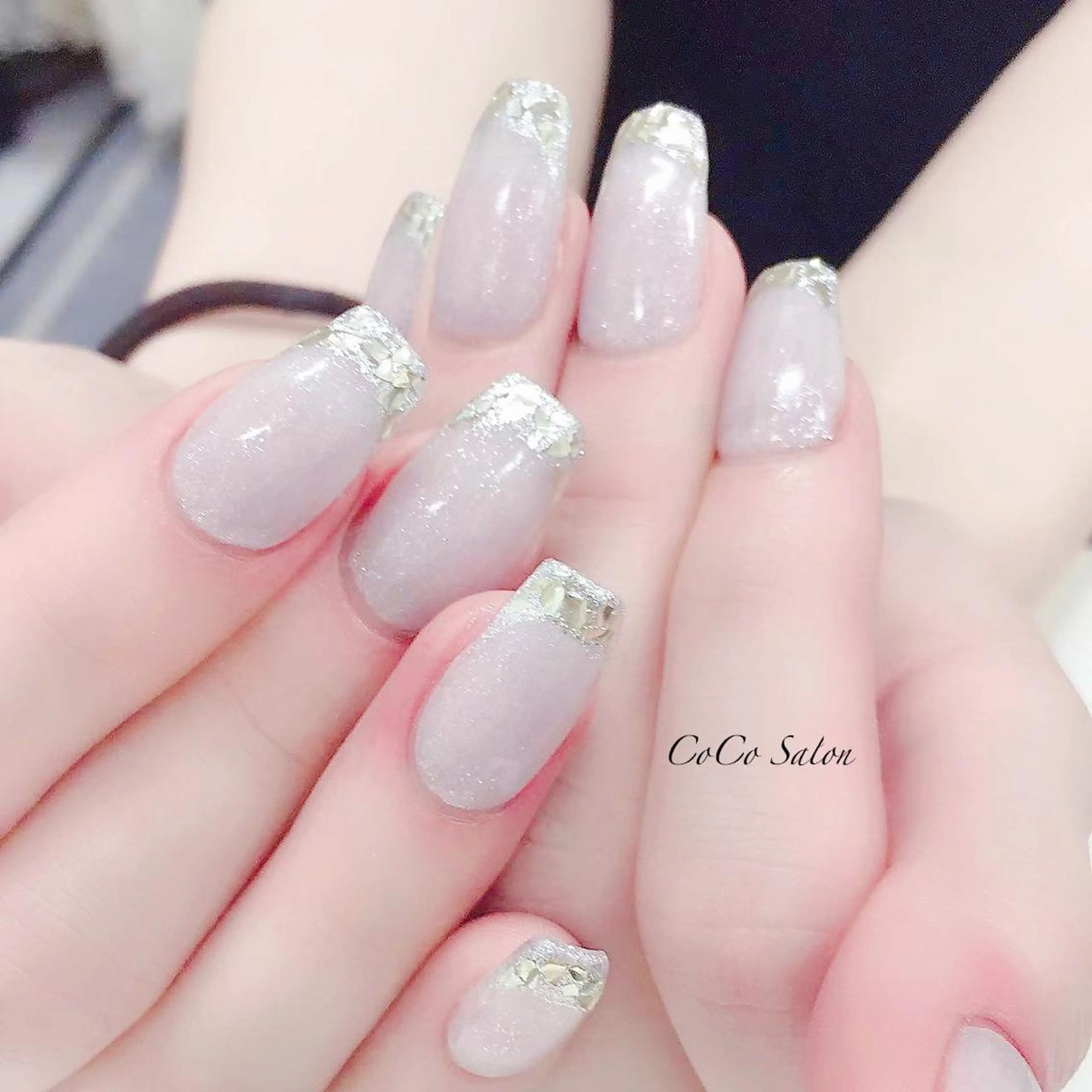 ネイル 長さ出し フレンチネイル ジェルネイル ガラスフレンチ ホログラムネイル ハンドネイル CoCoSalon ネイル/まつ毛予約のネイルデザイン