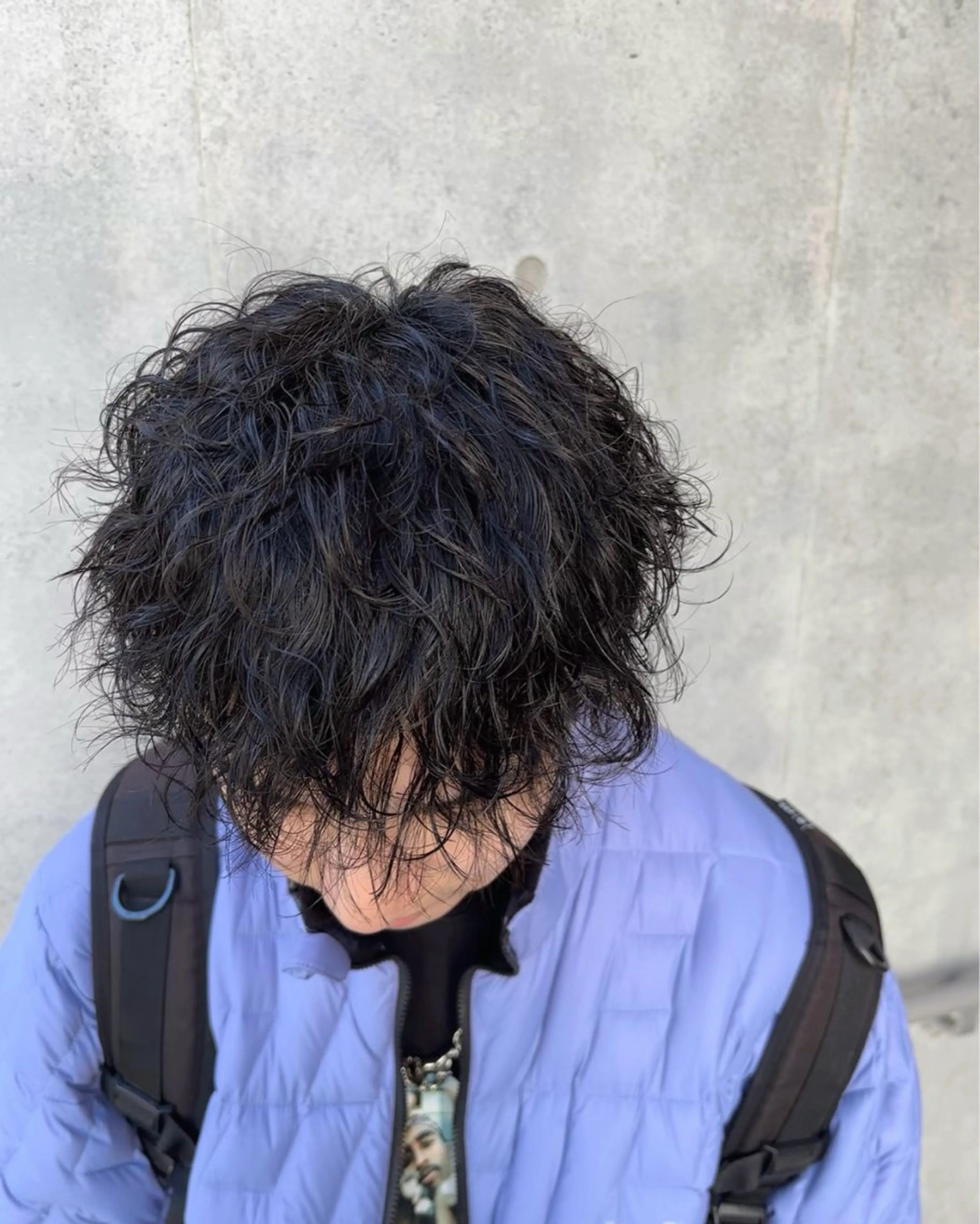 ショート パーマ メンズ 一目惚れ艶ハイトーン バンド/しほのヘアスタイル
