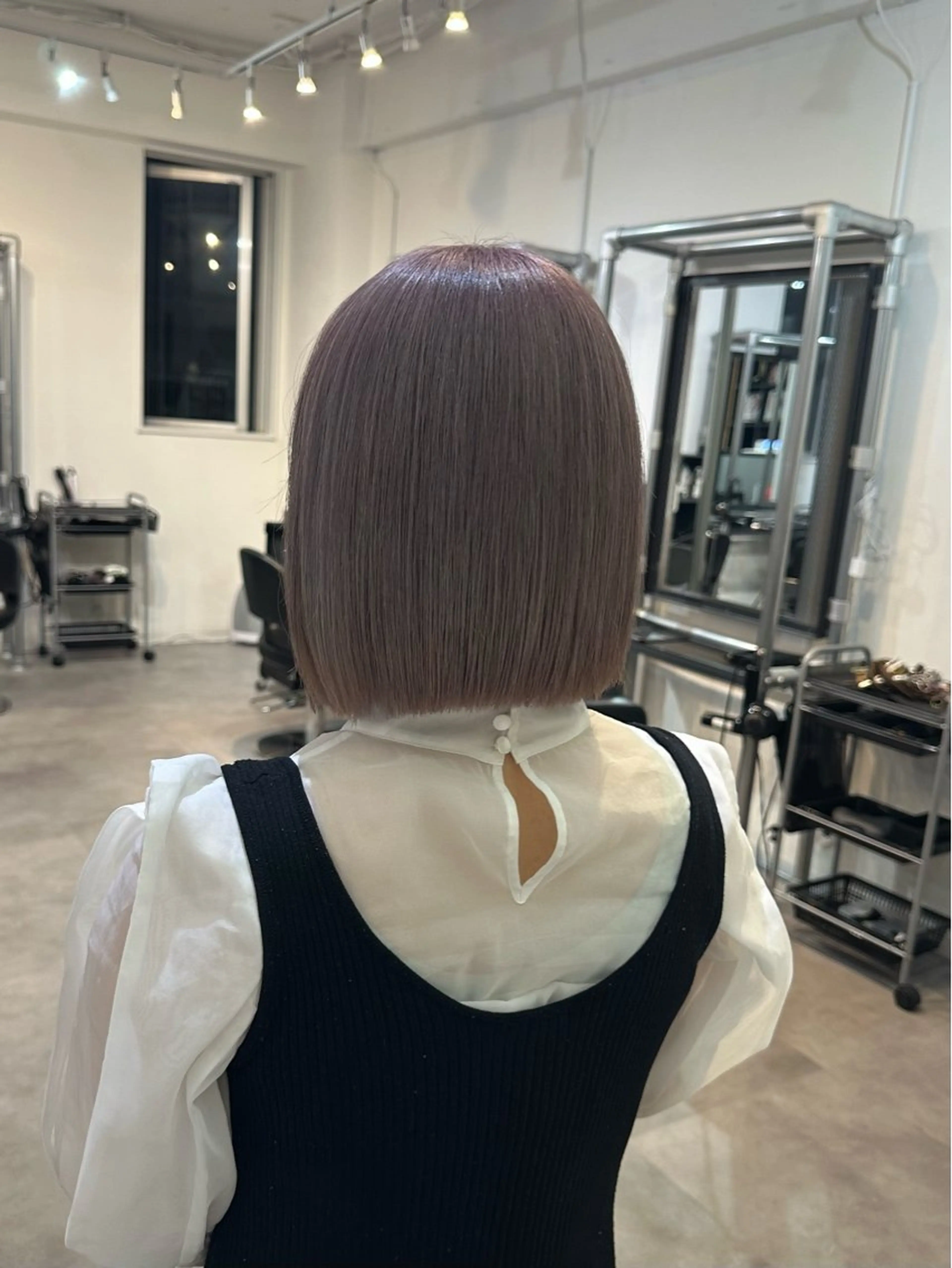 ミディアム カラー ヘアカラー トリートメント ﾚｲﾔｰ/ﾊｲﾄｰﾝ WAKANAのヘアスタイル