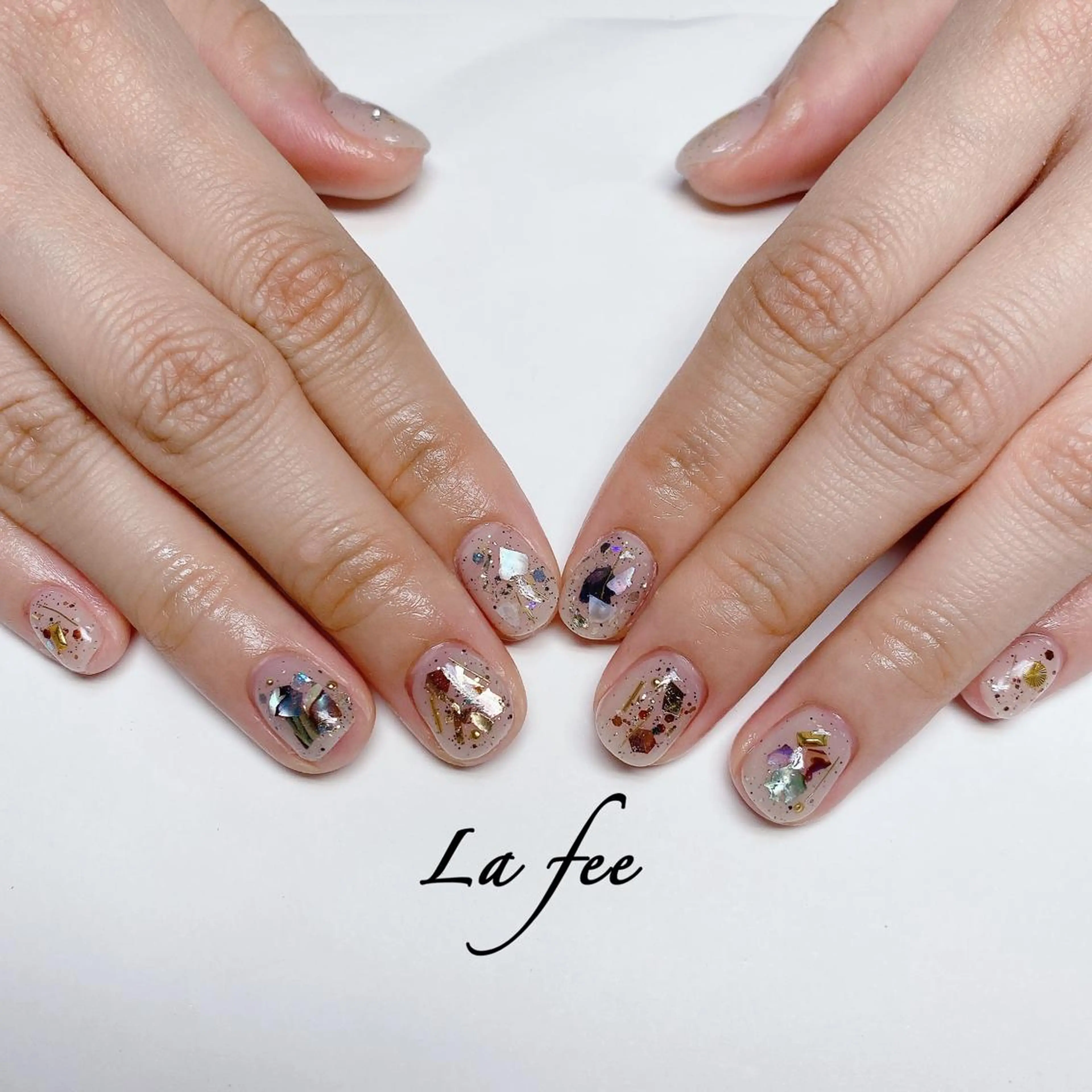 カラー ネイル ハンドネイル ハンドケア La feeのネイルデザイン