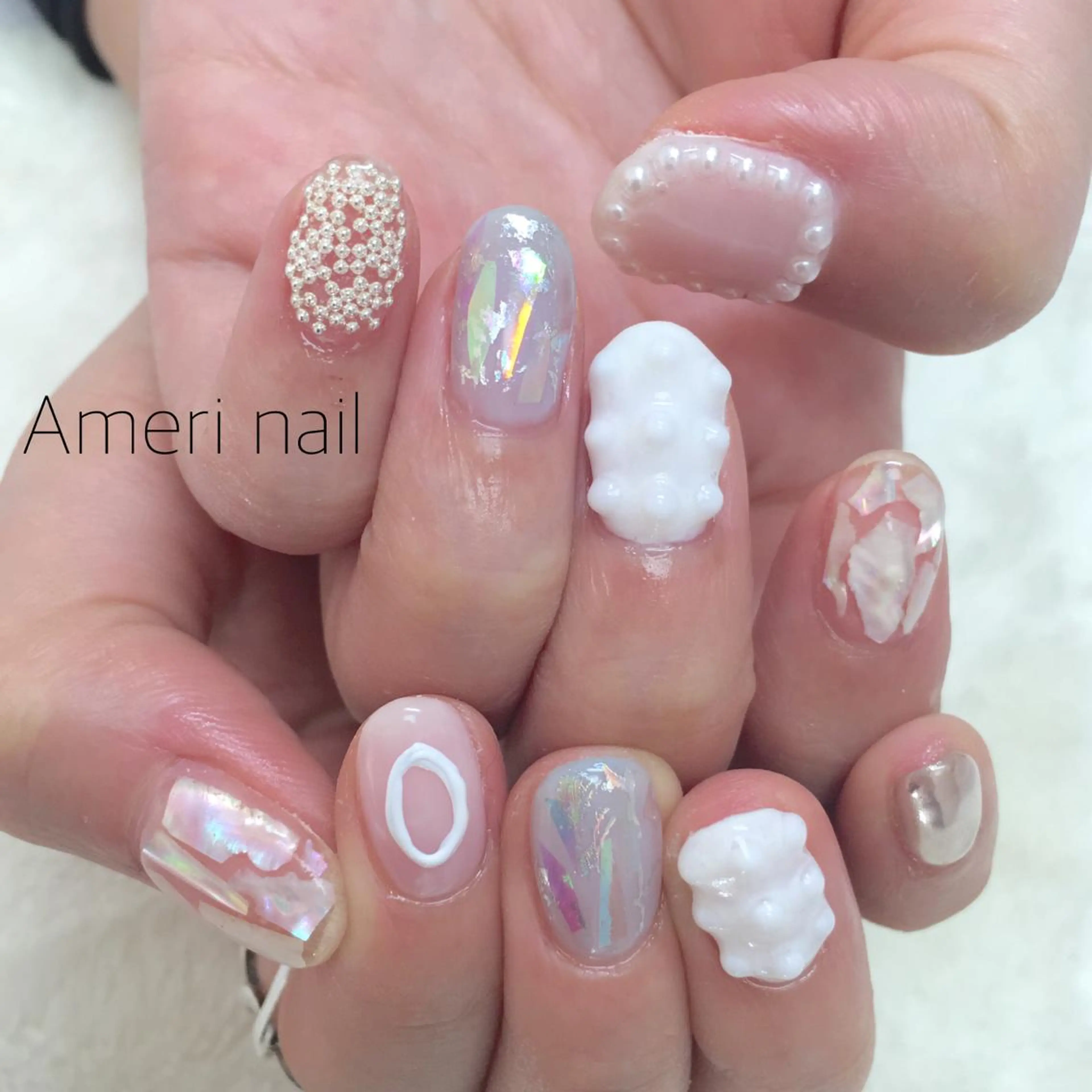 ネイル ホワイト Ameri nail /UKIのネイルデザイン