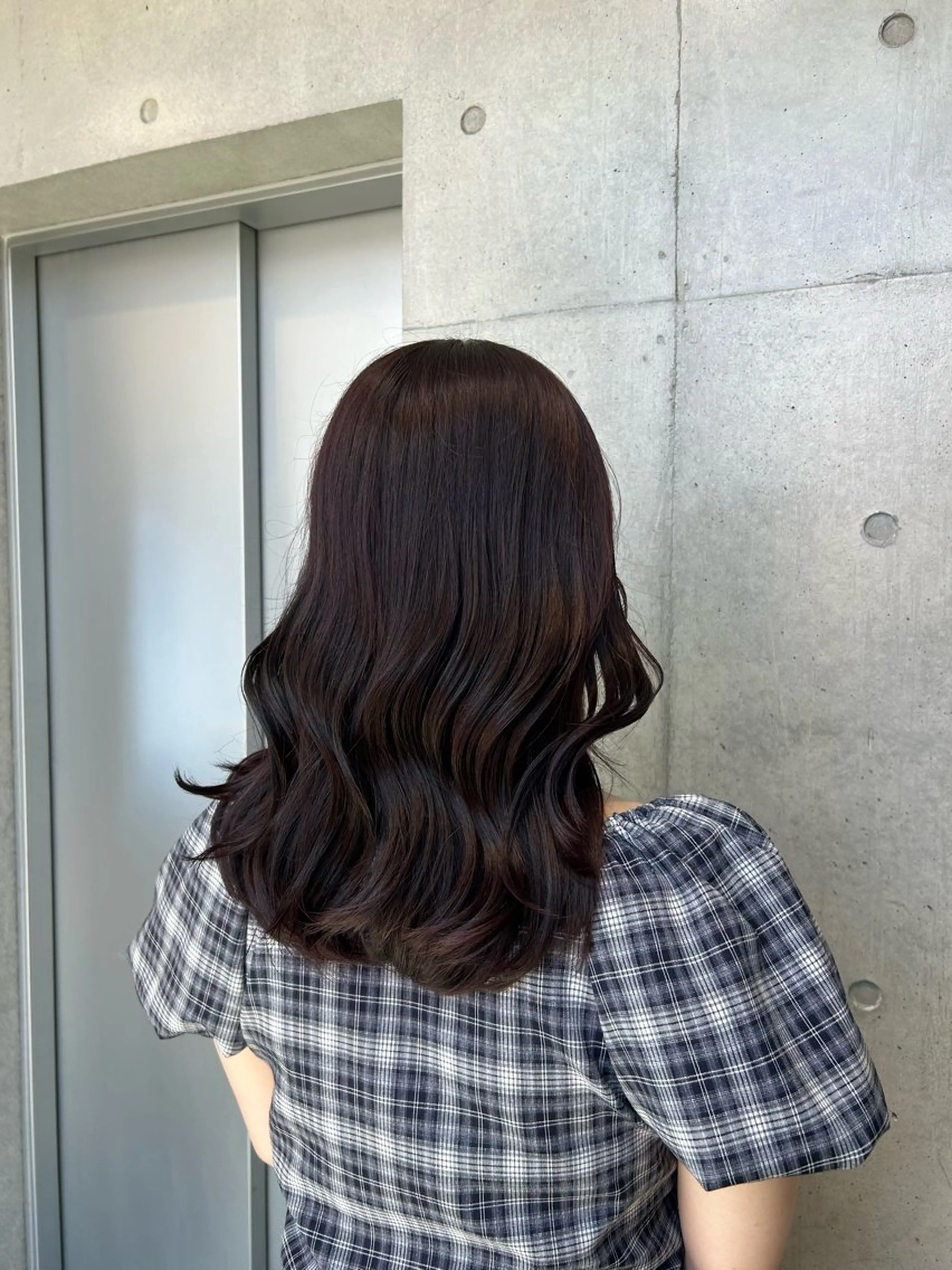 ミディアム カラー ヘアアレンジ カット ヘアカラー トリートメント ボブ艶モテカラー🫧 カリンのヘアスタイル