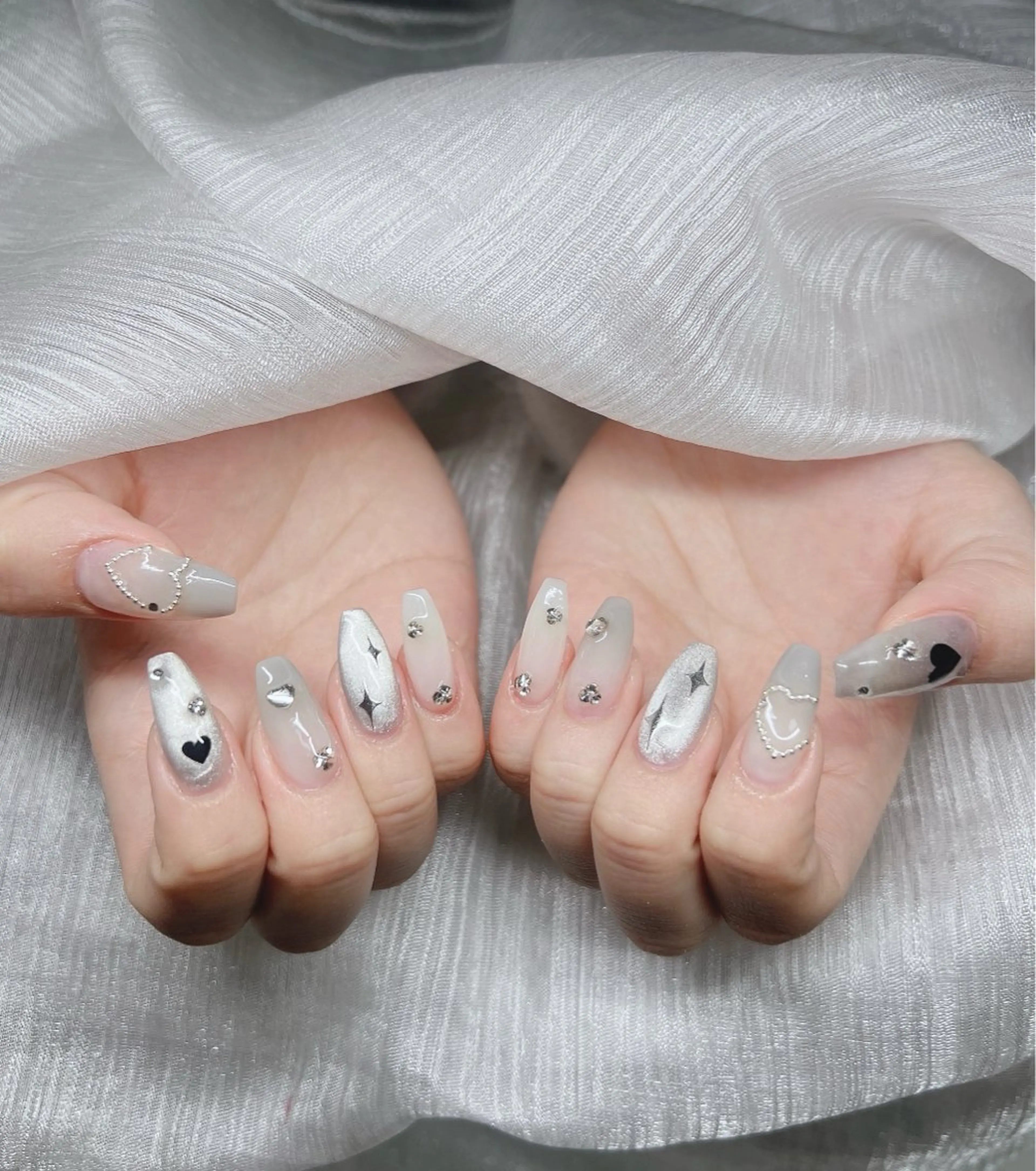 ネイル オーロラネイル チークネイル 長さ出し フットネイル フレンチネイル ハンドネイル Lee Nails チップ長さだし専門店のネイルデザイン