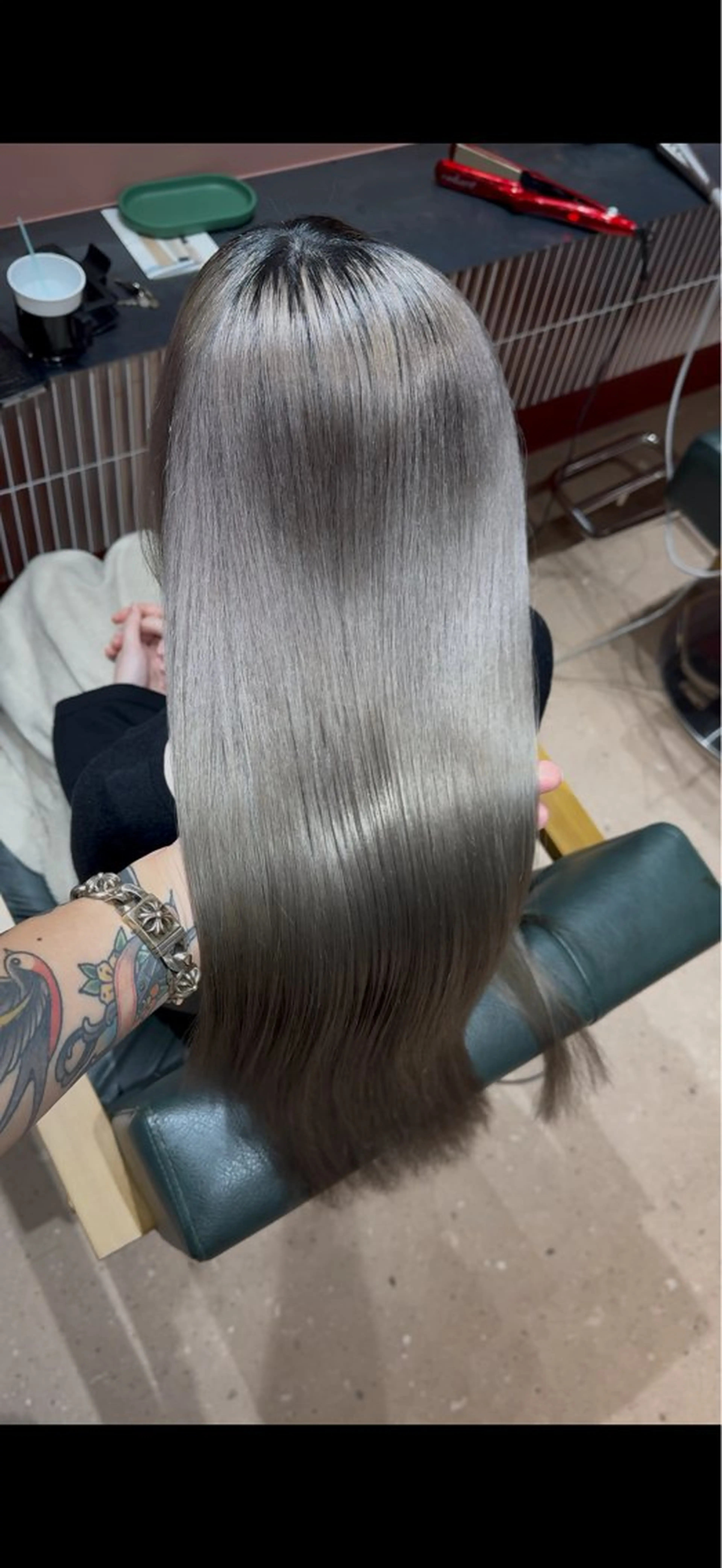 ロング 縮毛矯正 💛透明感ハイトーン /ブリーチ縮毛💛のヘアスタイル