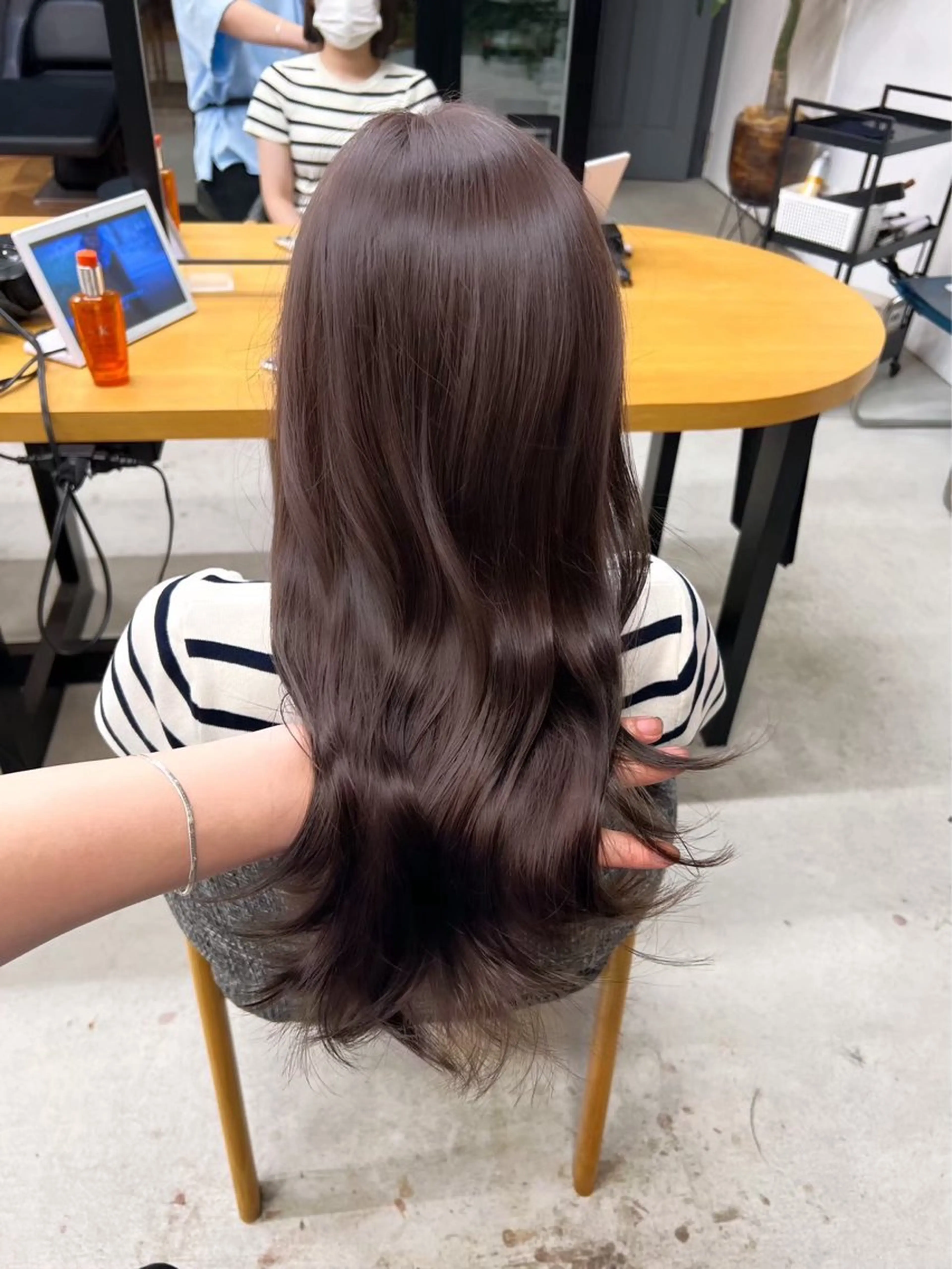 ロング カラー 艶髪レイヤー AZUSAのヘアスタイル