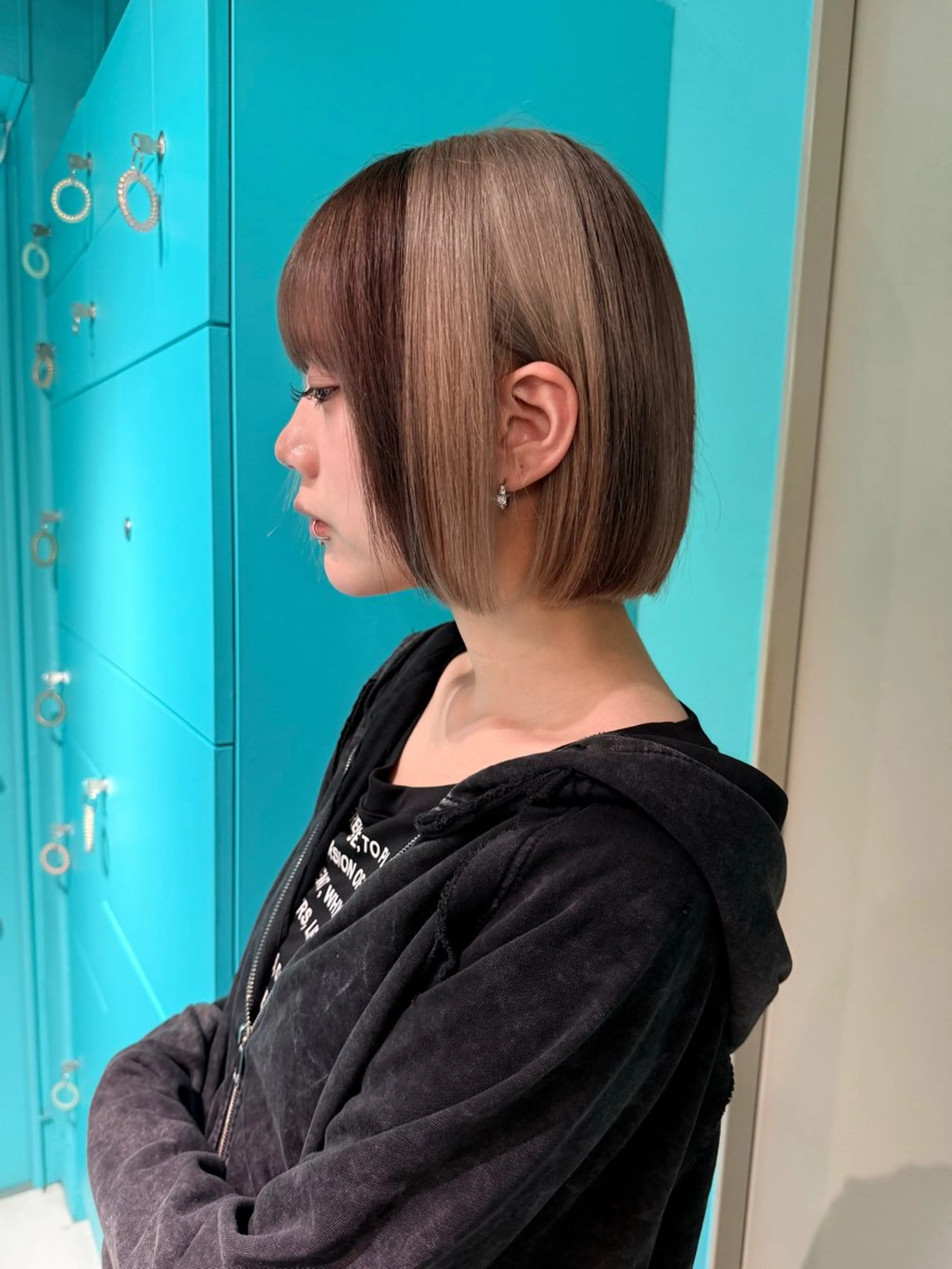 ショート ヘアカラー Misaki/ レイヤー/ウルフのヘアスタイル