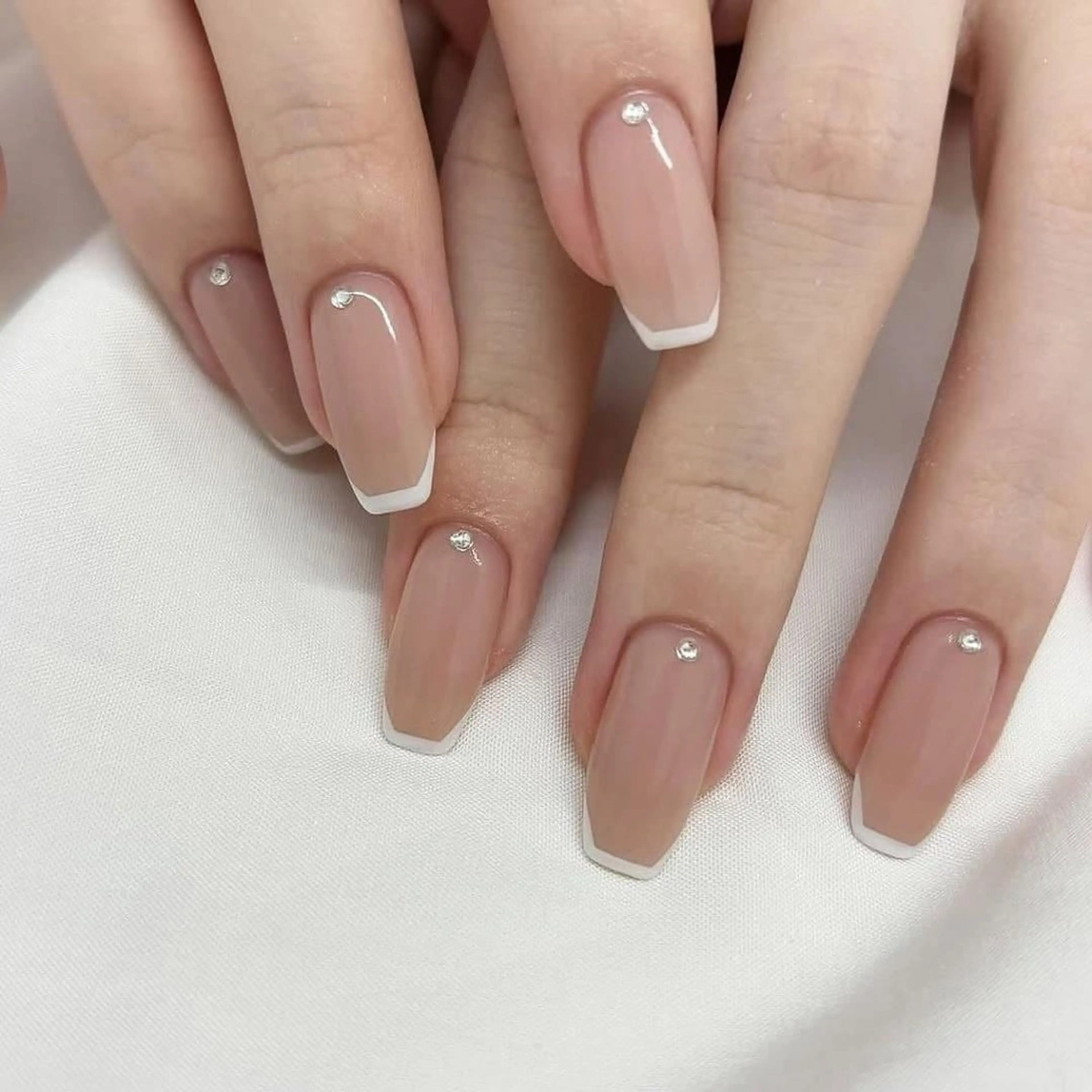 ネイル フレンチネイル ハンドネイル Miami Nailのネイルデザイン