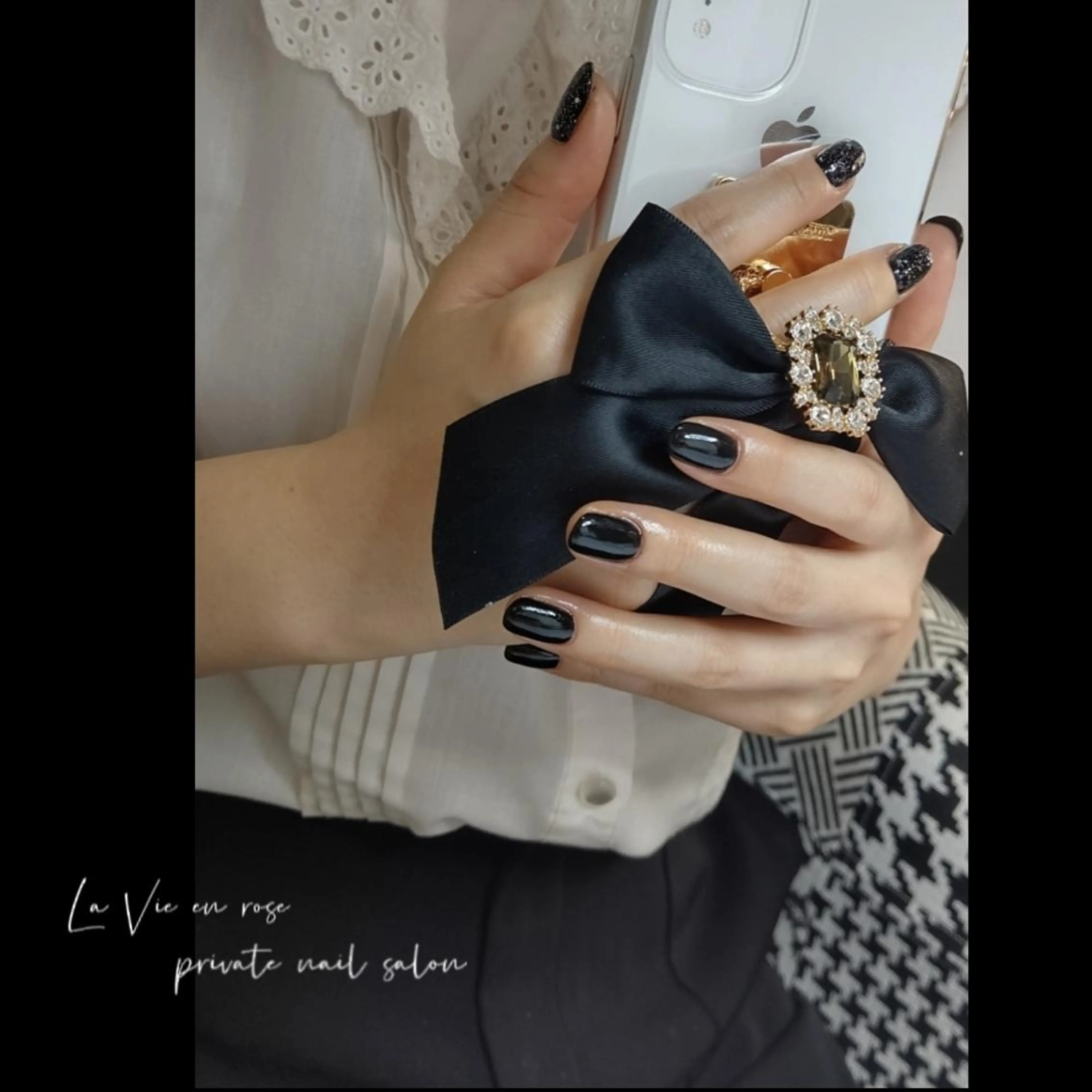 ネイル ラヴィアン ローズのネイルデザイン