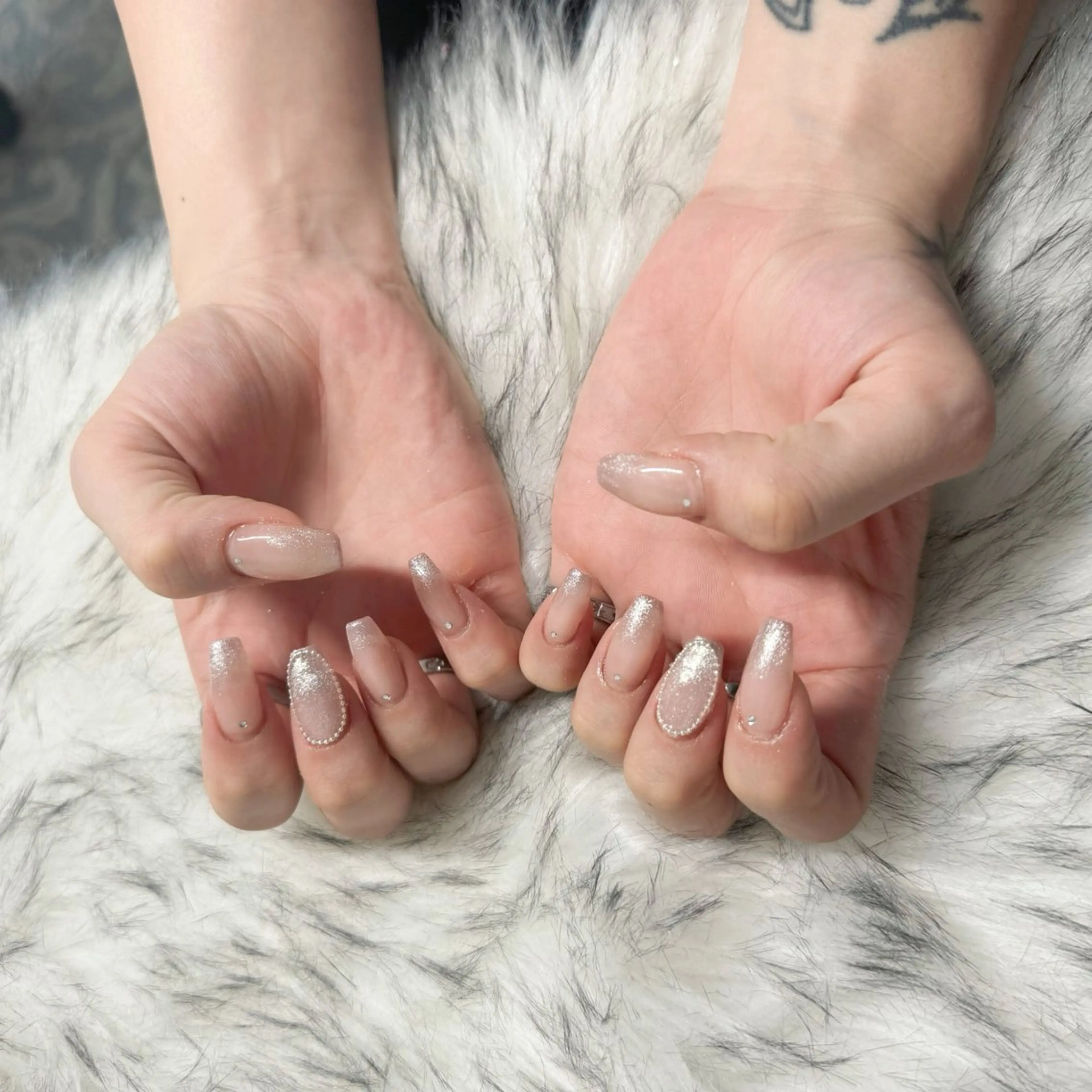 ロング ハンドネイル mao .のネイルデザイン