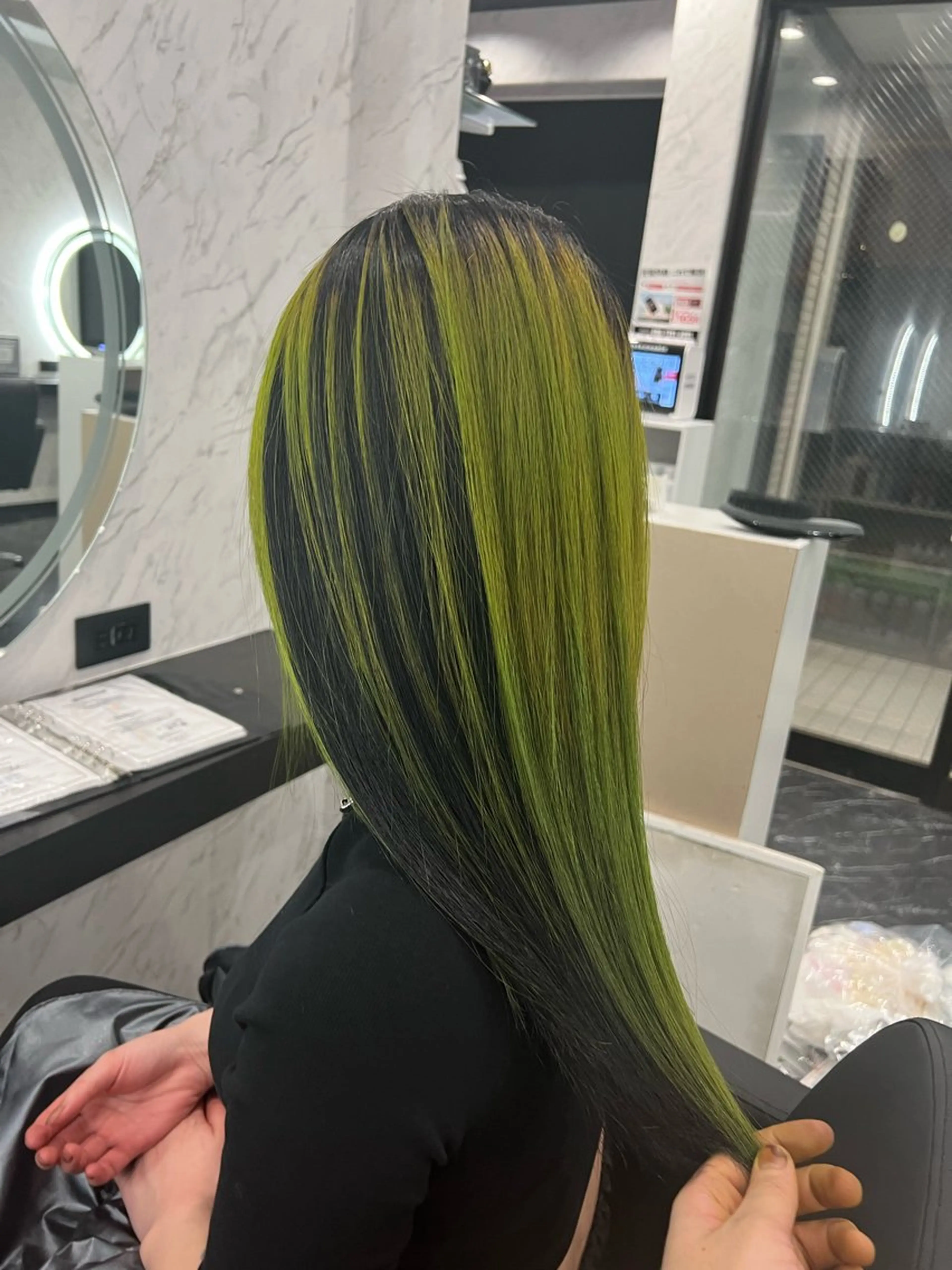 ロング 山北 優姫のヘアスタイル