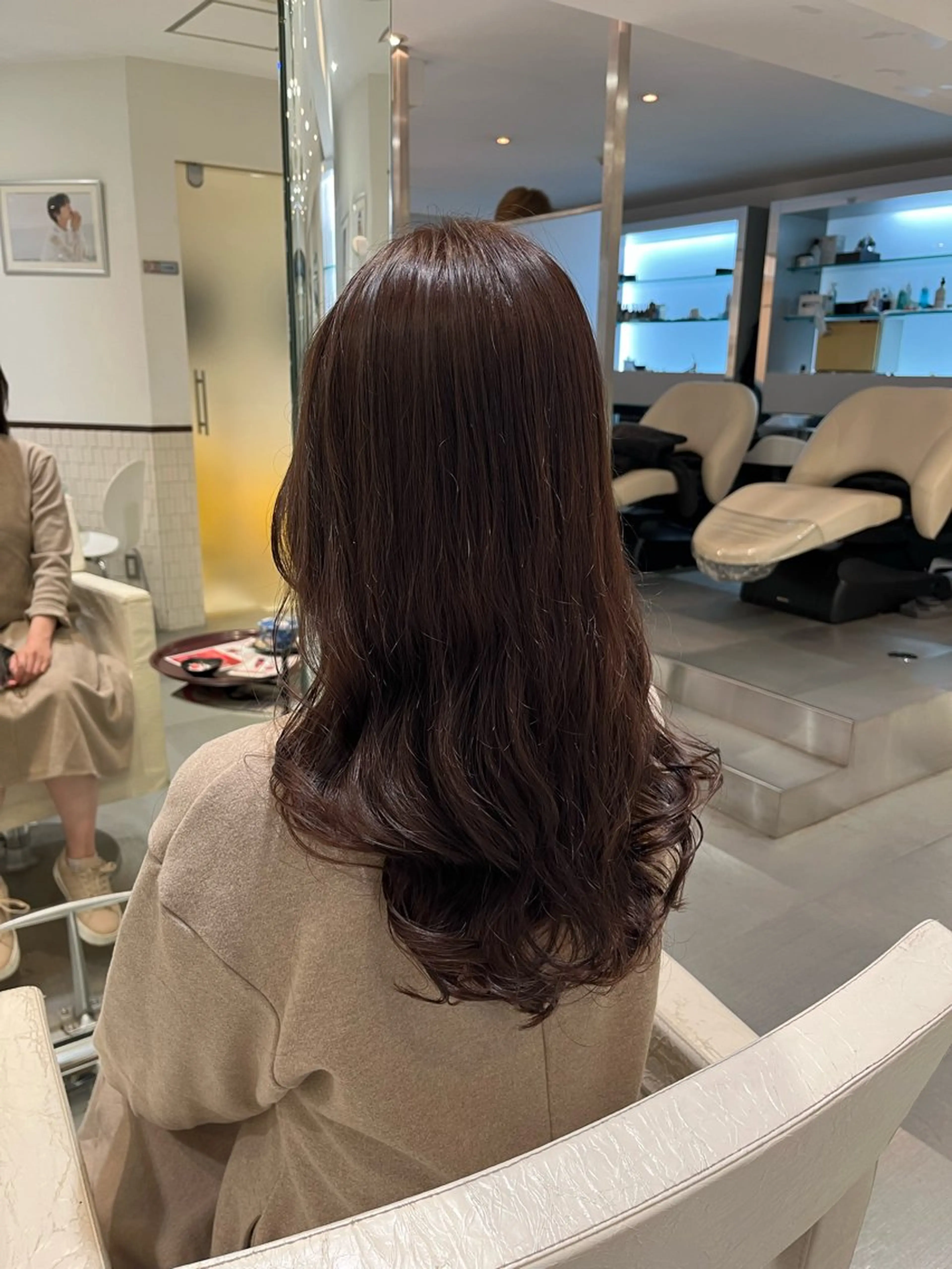 ロング パーマ カット パーマ トリートメント コテ巻き風パーマ 藤澤　知彌のヘアスタイル