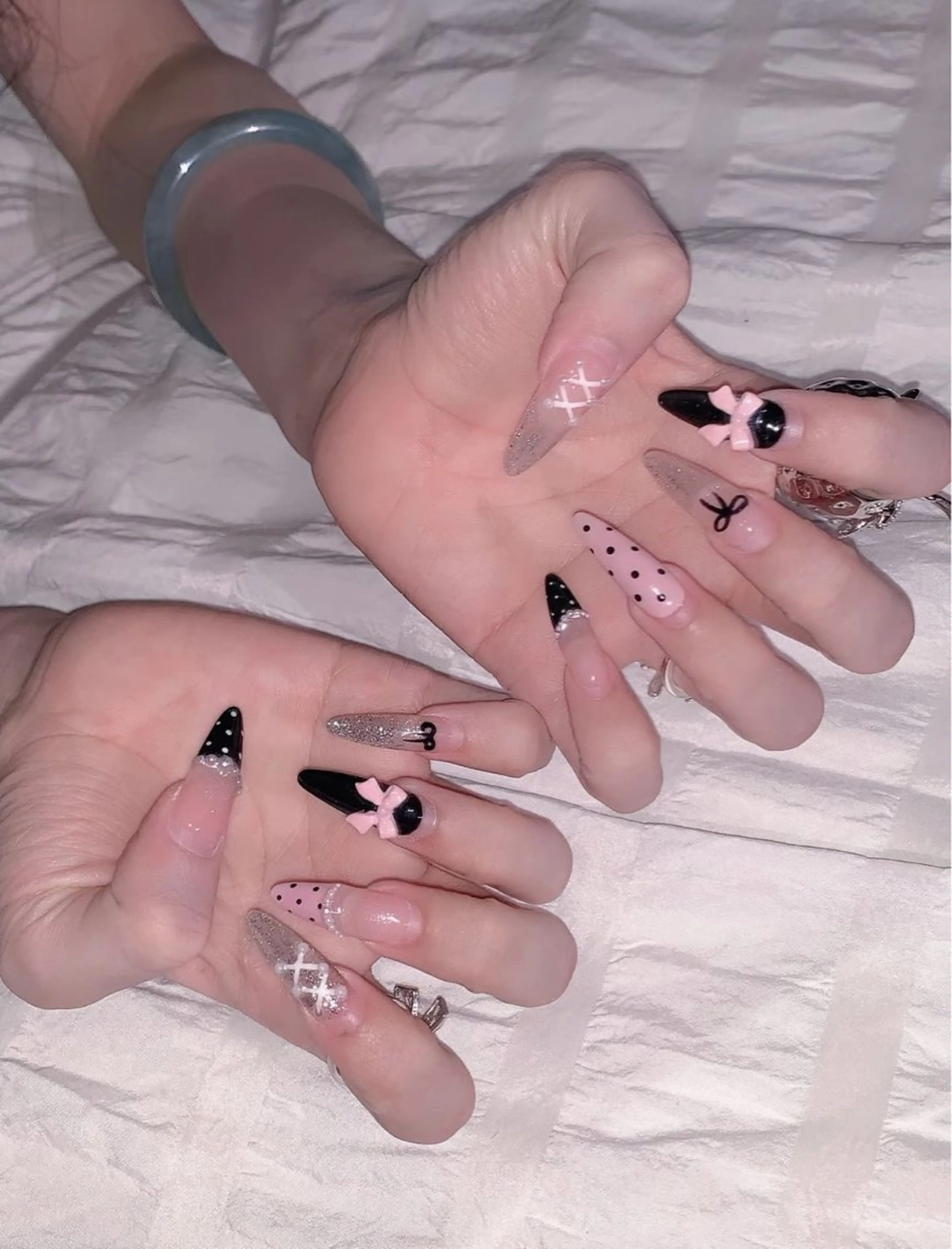 ネイル フレンチネイル キラキラネイル 韓国ネイル シンプルネイル ワンホンネイル ハンドネイル MEI Nailのネイルデザイン