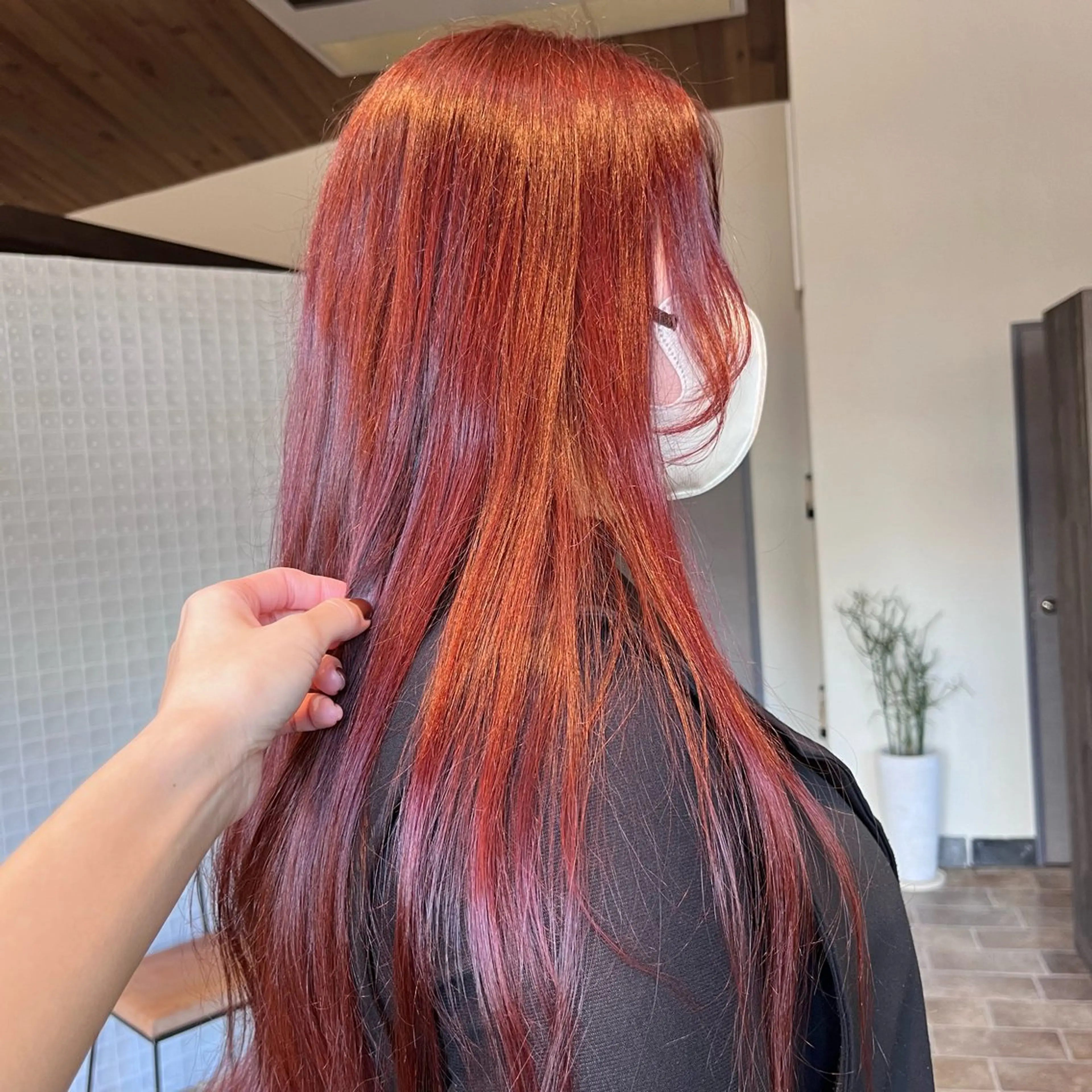 ロング カラー 中村 友香のヘアスタイル