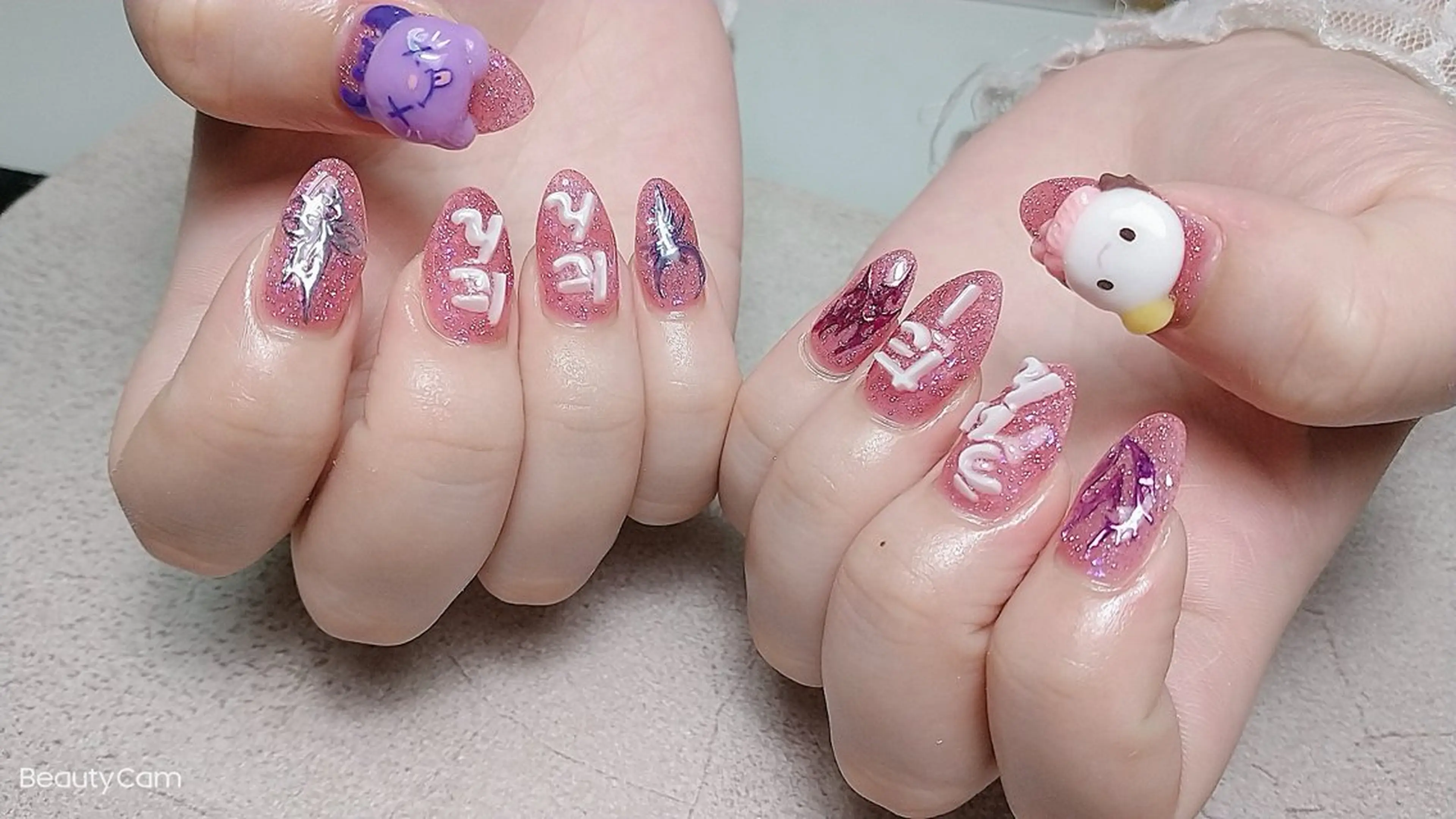 ネイル SYR nail salonのネイルデザイン