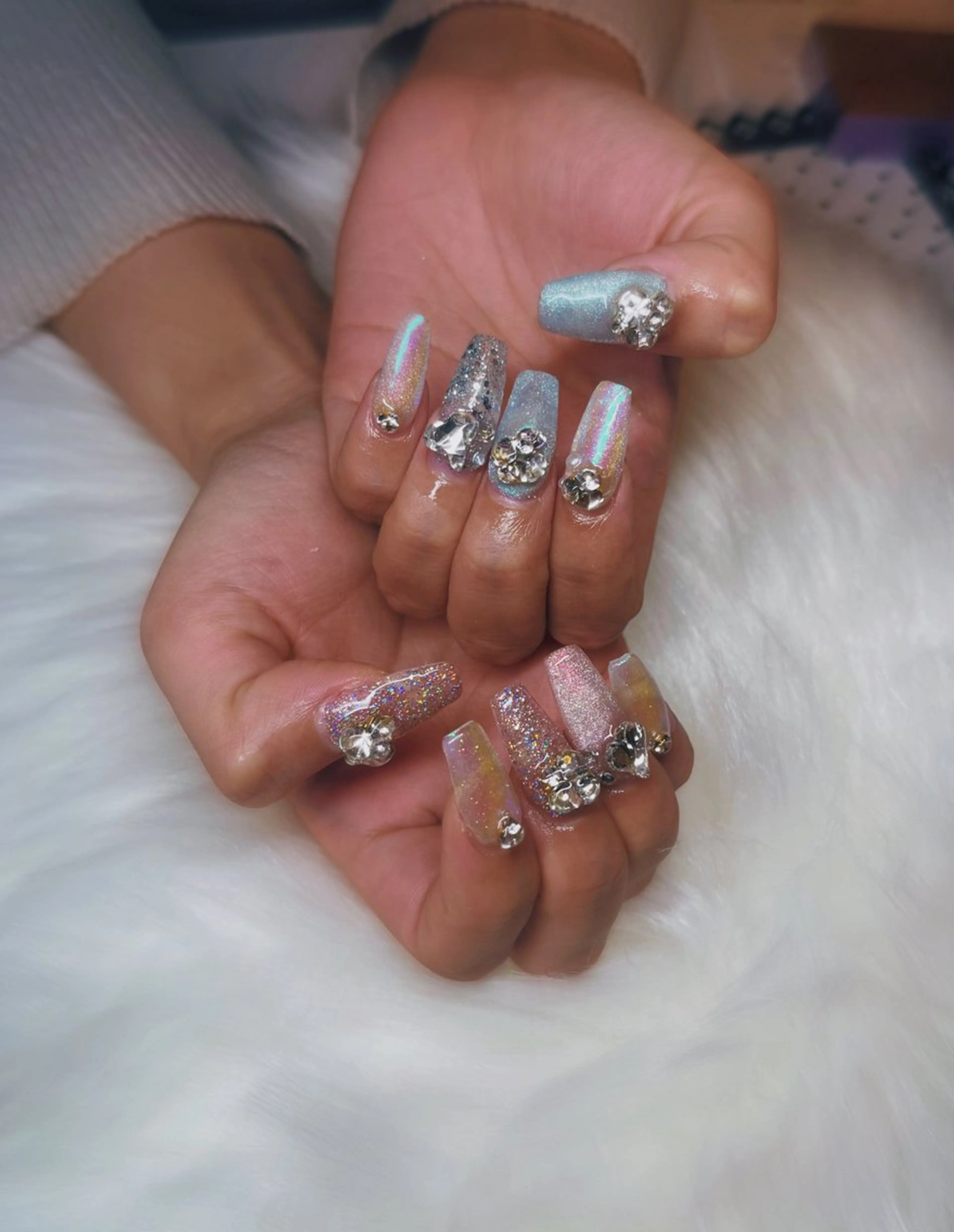 ネイル オーロラネイル フラッシュネイル マグネットネイル ハンドネイル フットネイル ハンドケア NAILSALON CHANCE所属・CHANCE 【チャンス】のネイルデザイン