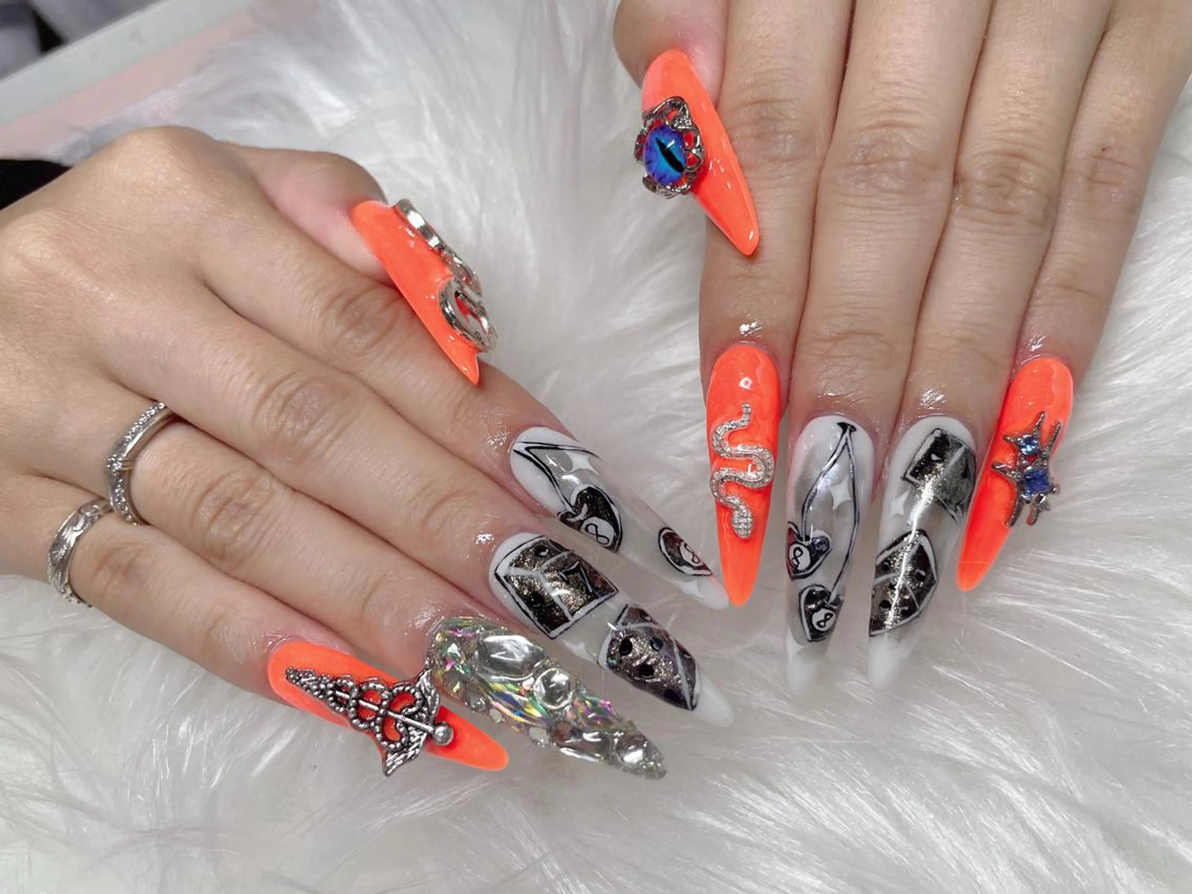 ロング ネイル ハンドネイル 《LB》ラブリエ Nail&eyeのマツエク・マツパデザイン