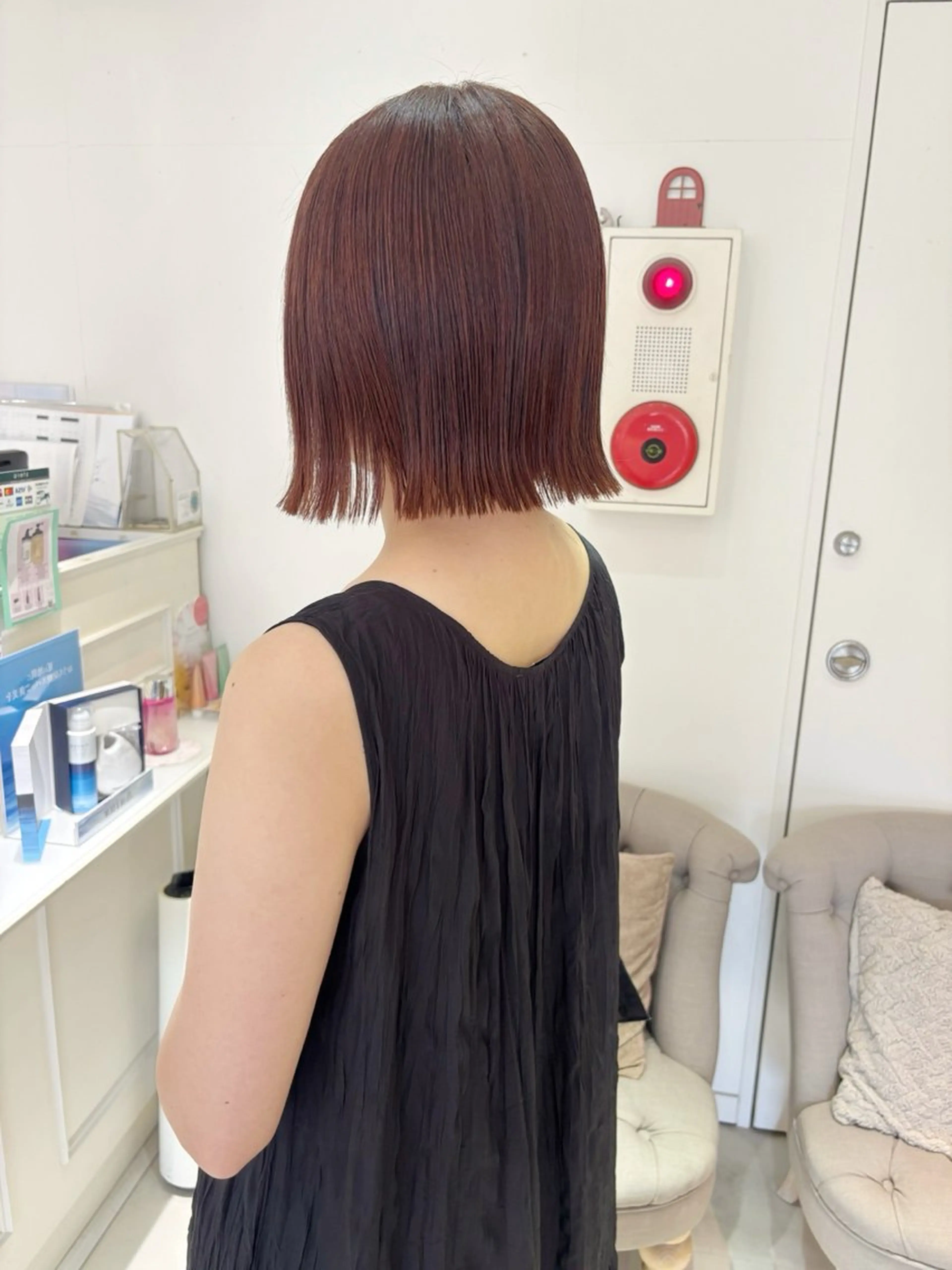 ミディアム カラー 齋藤 咲のヘアスタイル