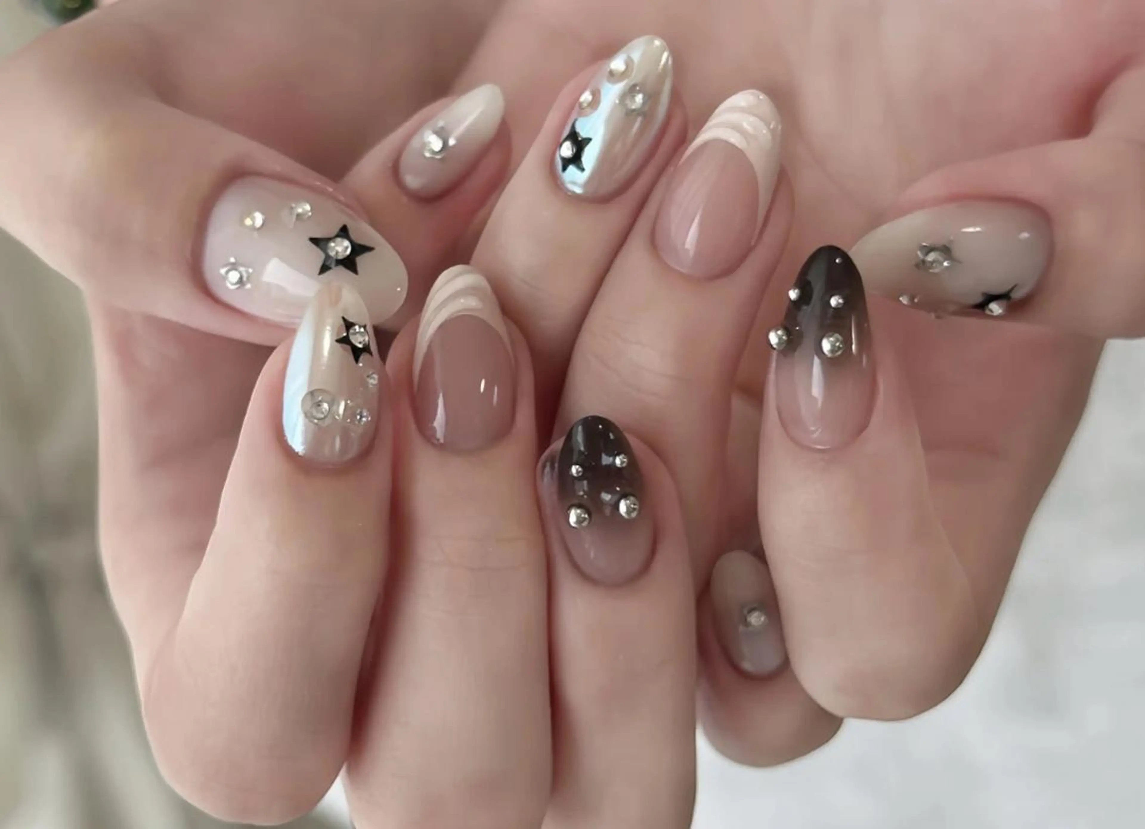 ネイル ハンドネイル 🎀 UU_nailのネイルデザイン