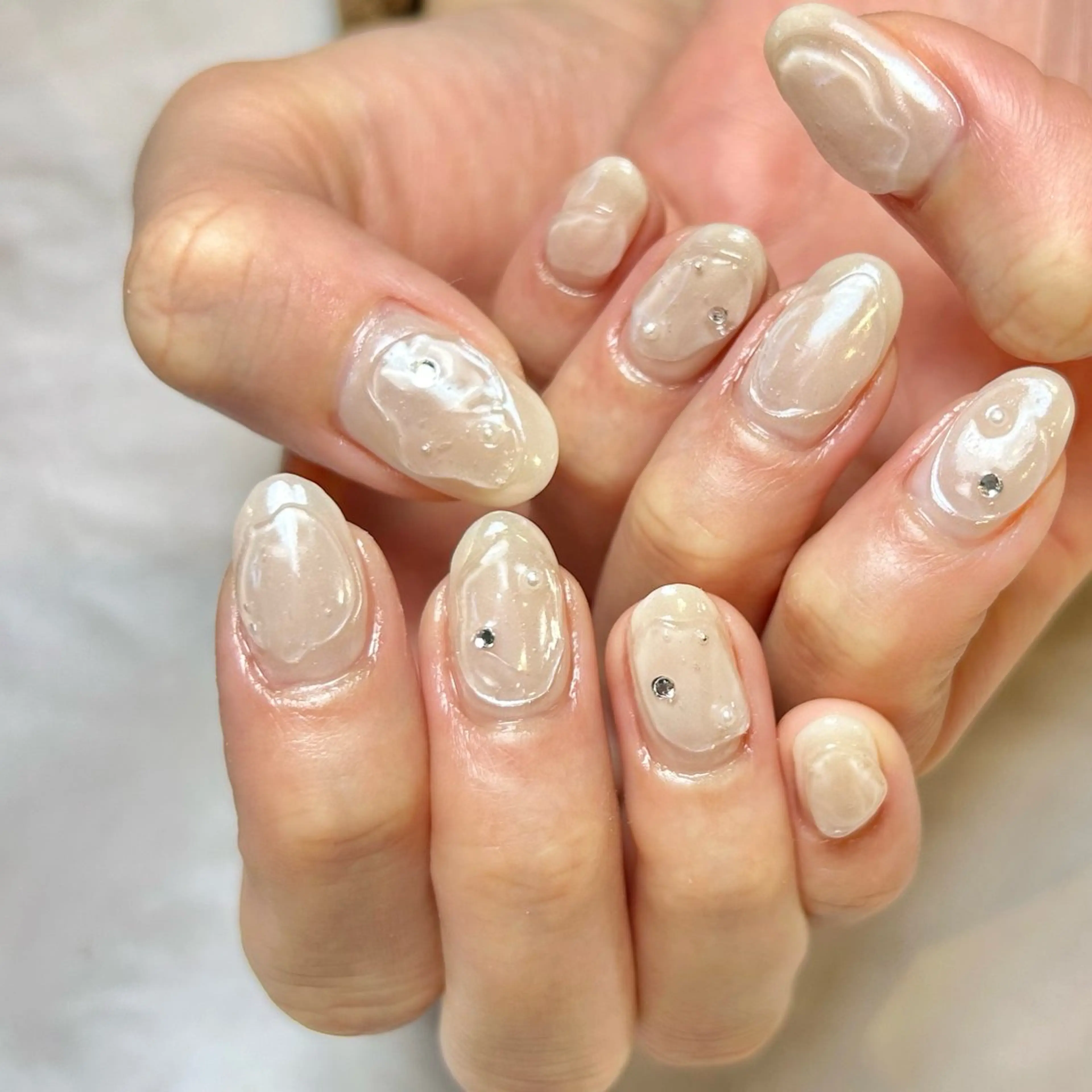 ネイル 持ち込み ホワイト ハンドネイル Reflection marikoのネイルデザイン