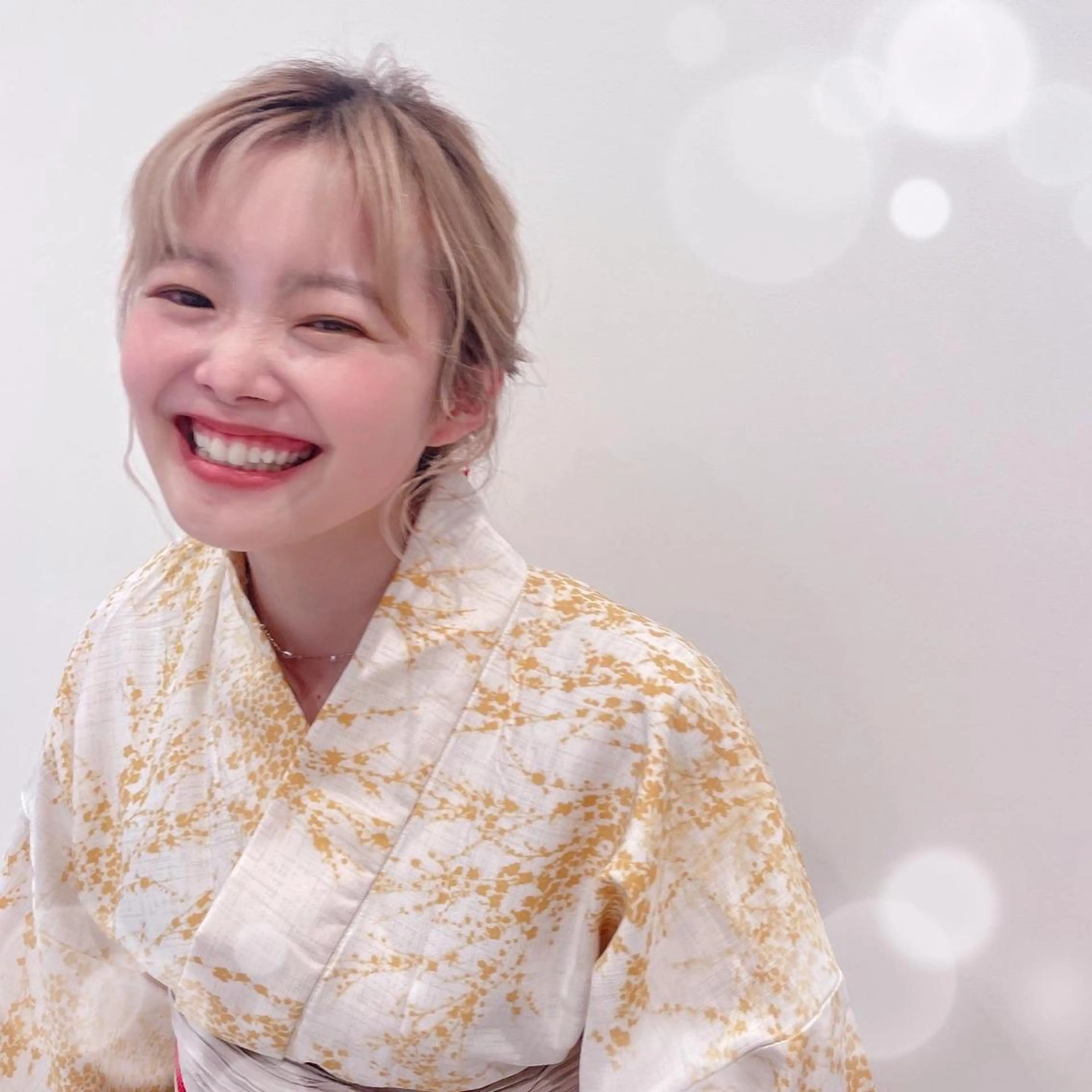 セミロング ヘアアレンジ 浴衣 ヘアセット 💐レイヤー/透明感 カラー💐智口彩香のヘアスタイル