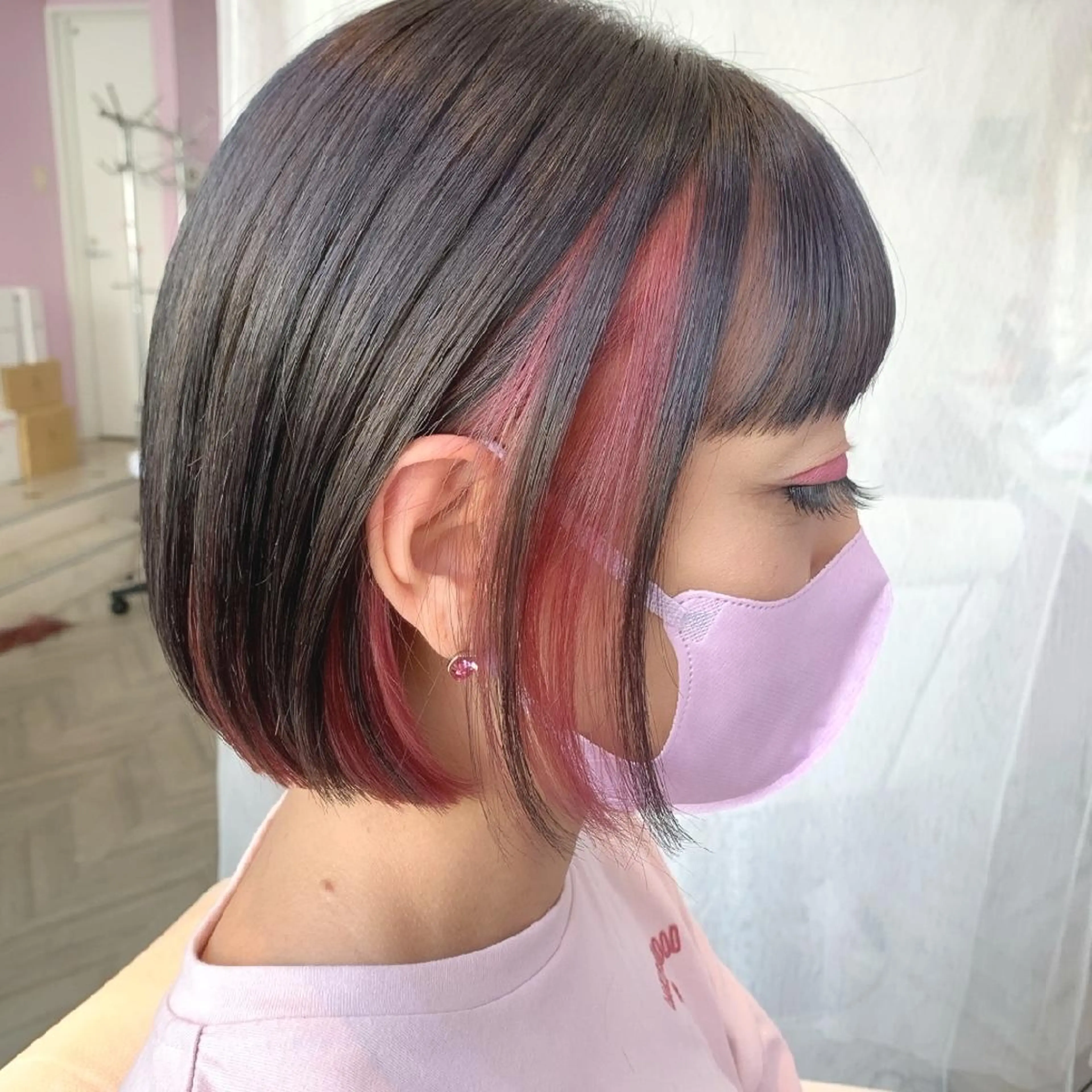 ショート カラー ヘアアレンジ ダークグレー ピンクカラー ナカシマ  アユミのヘアスタイル