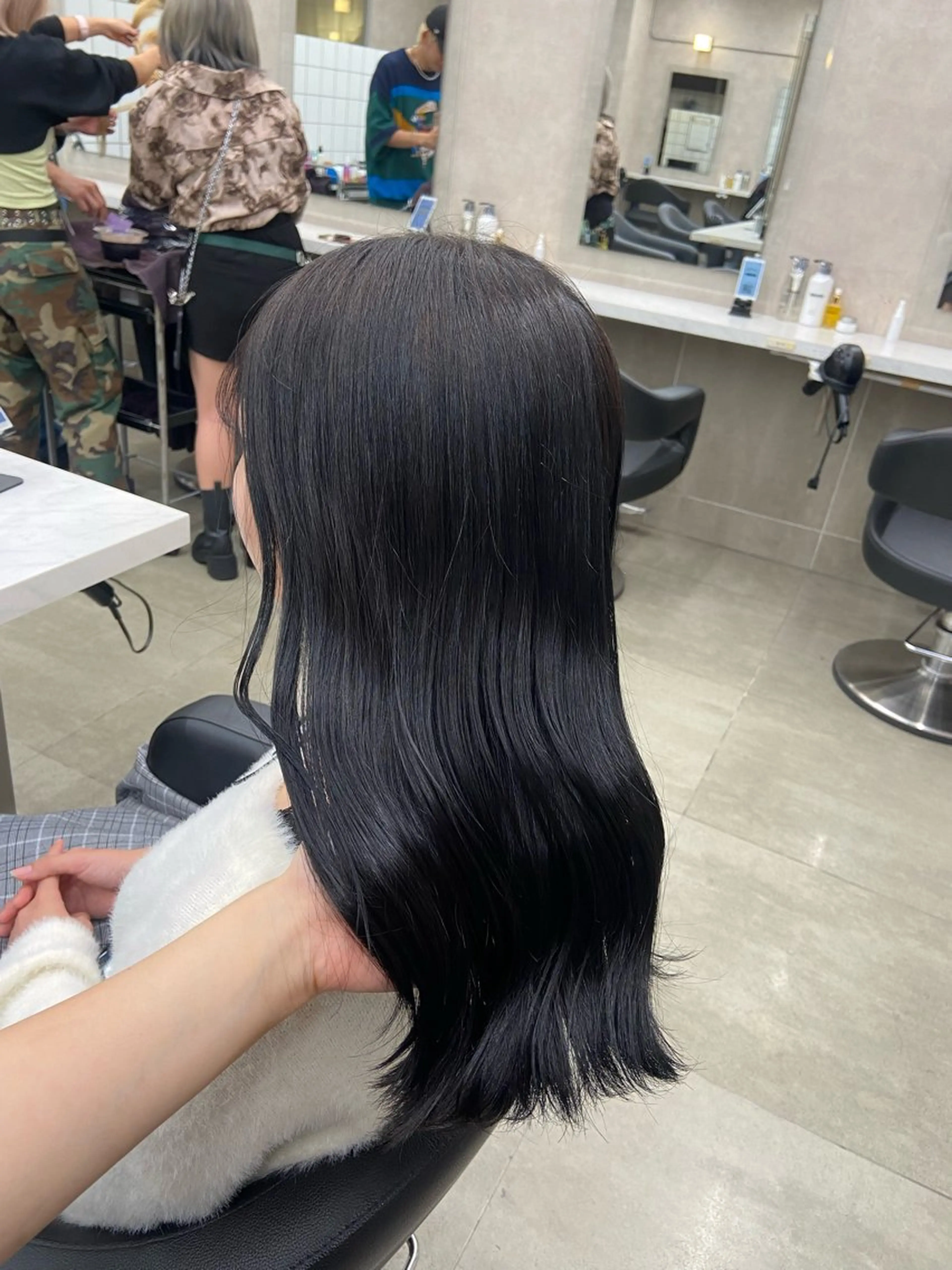 セミロング カラー ヘアアレンジ Over hair_ misakiのヘアスタイル