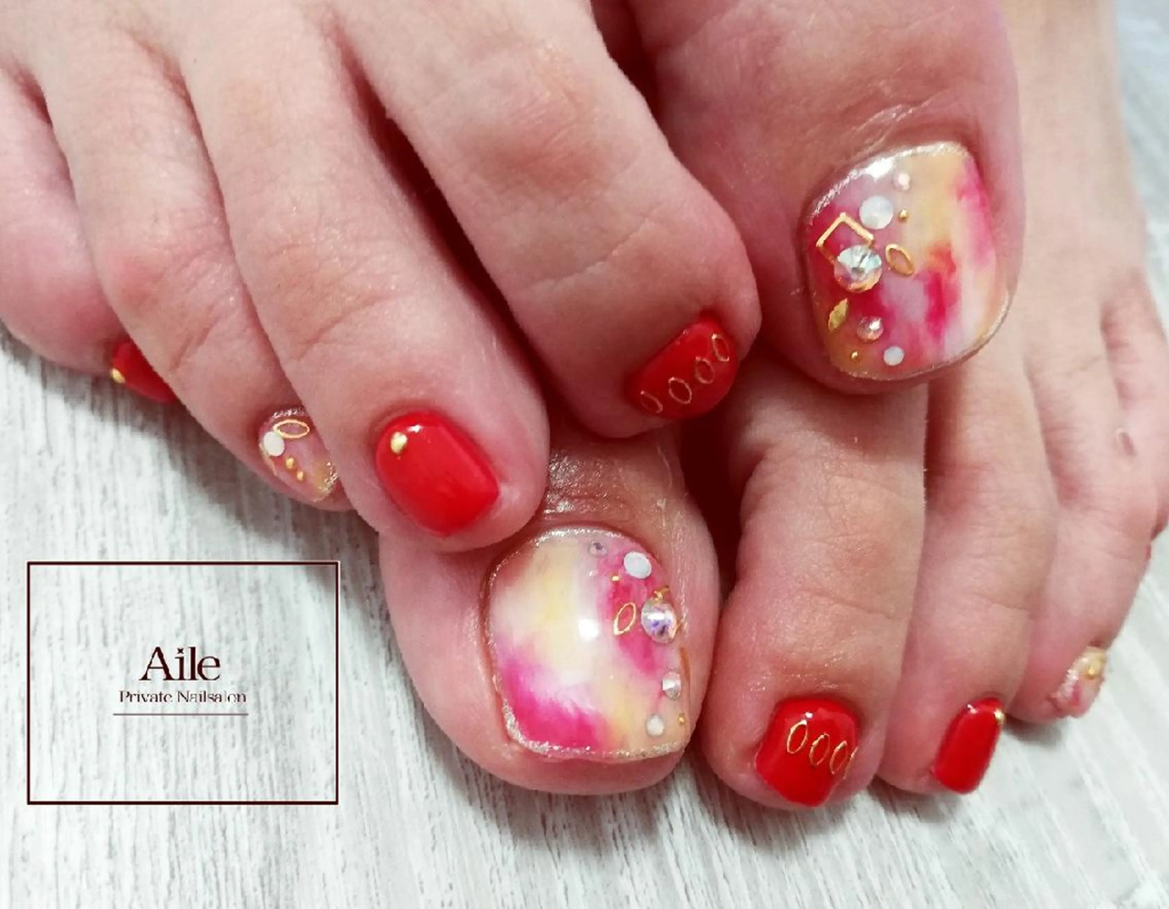 ネイル アートネイル フットネイル なが さきのネイルデザイン