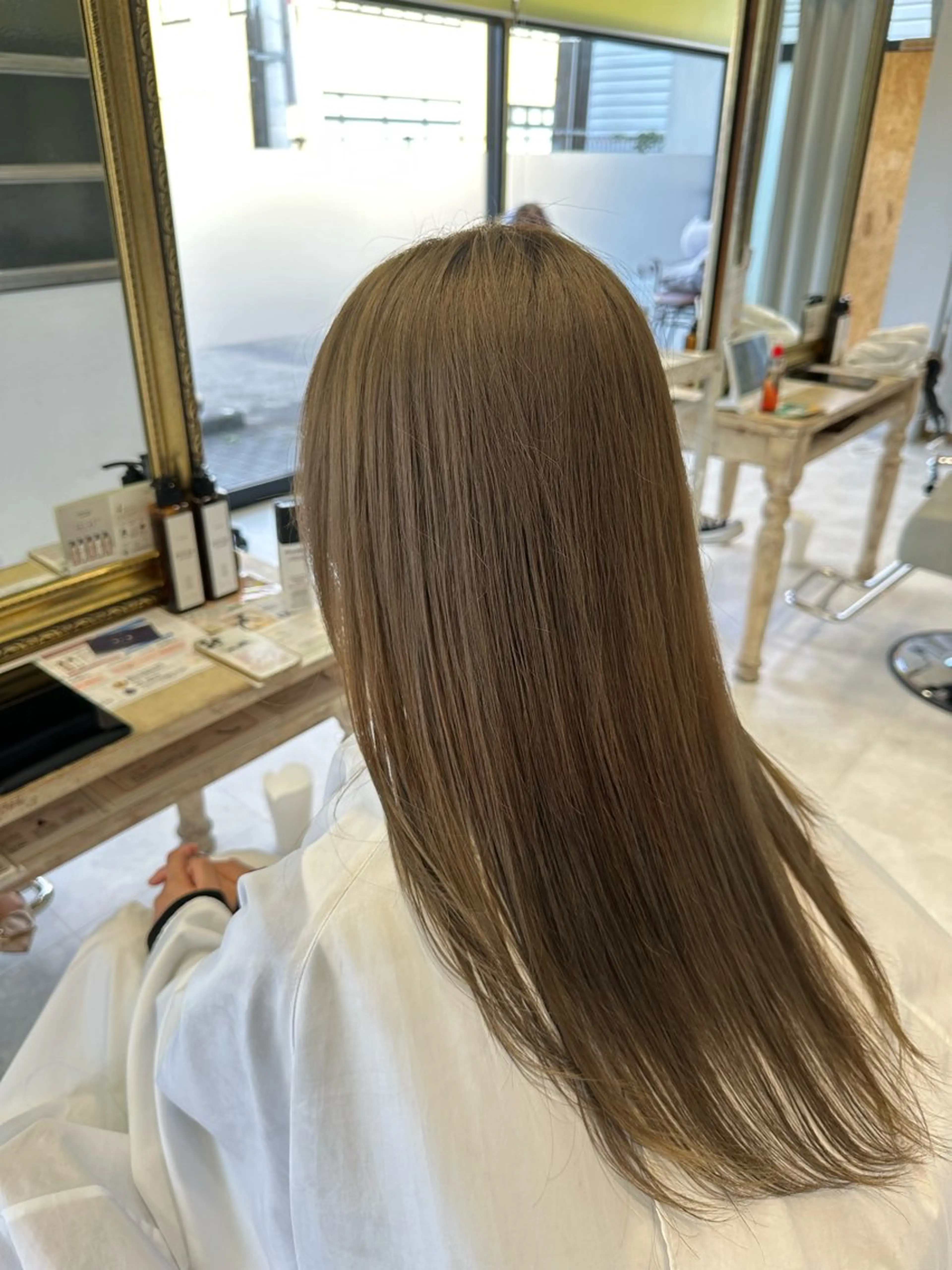 セミロング 野上 麗のヘアスタイル