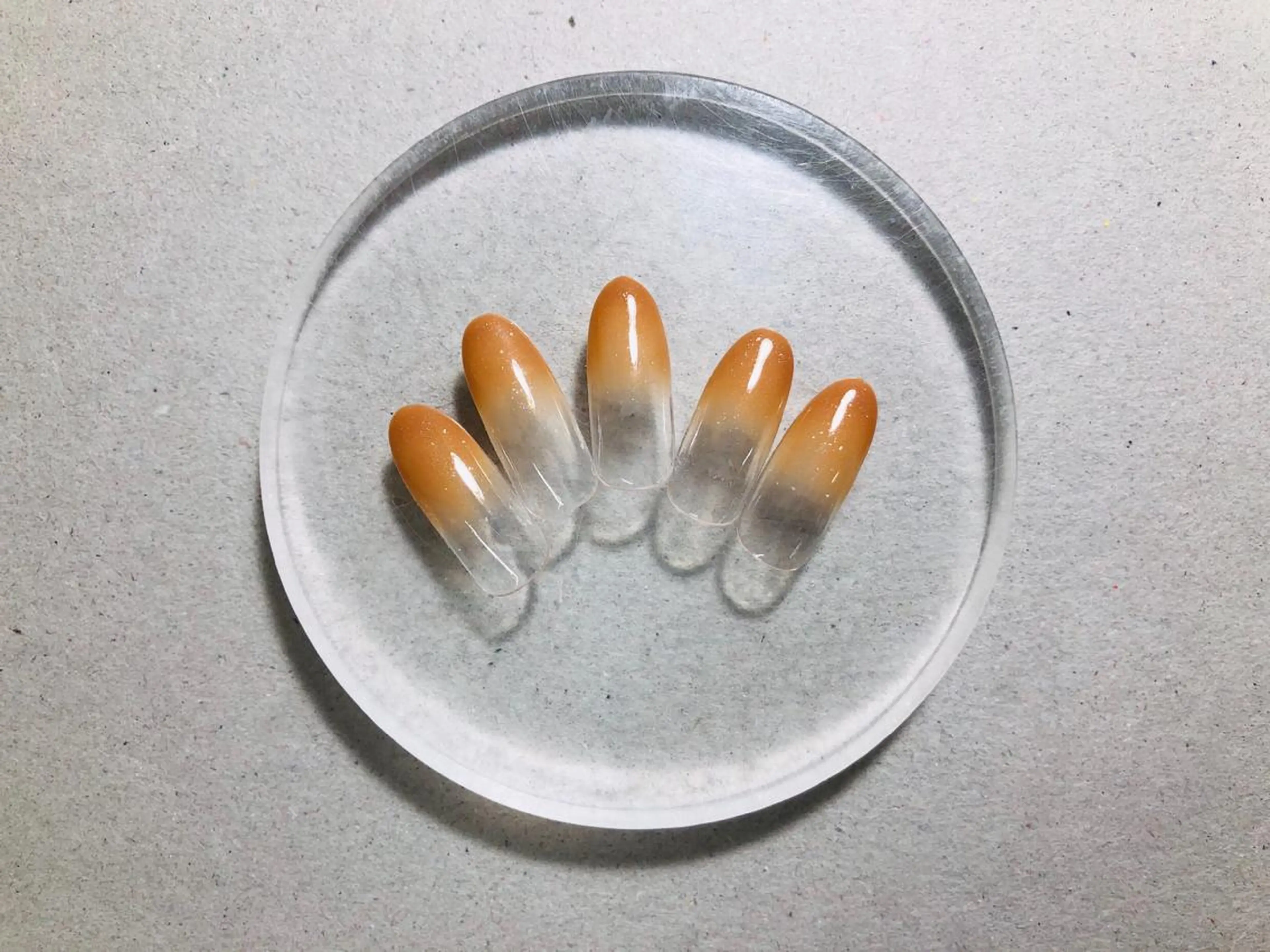 【ハンド】オフ込み　グラデーションの写真