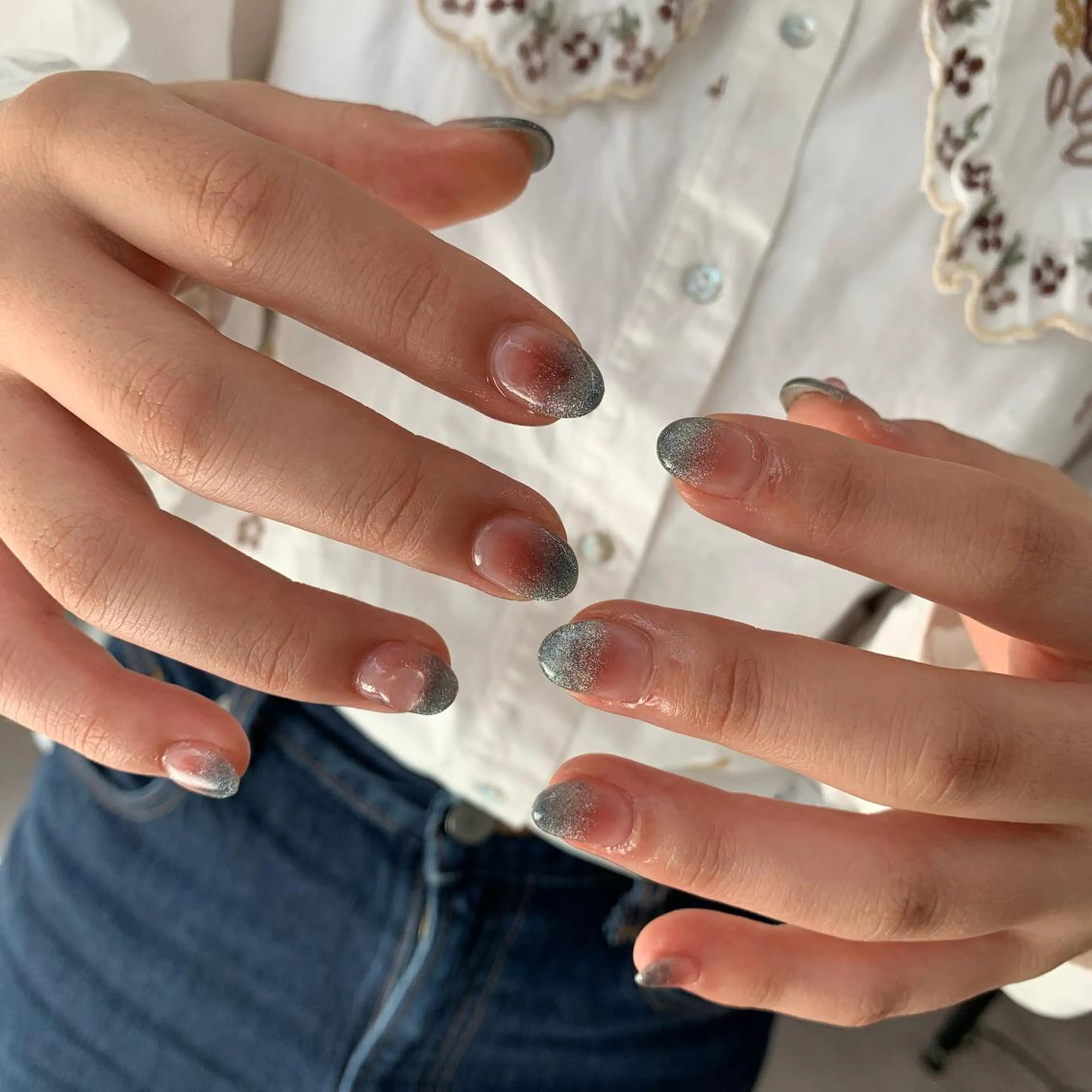 ネイル グラデーション マグネットネイル マキノ ユイのネイルデザイン