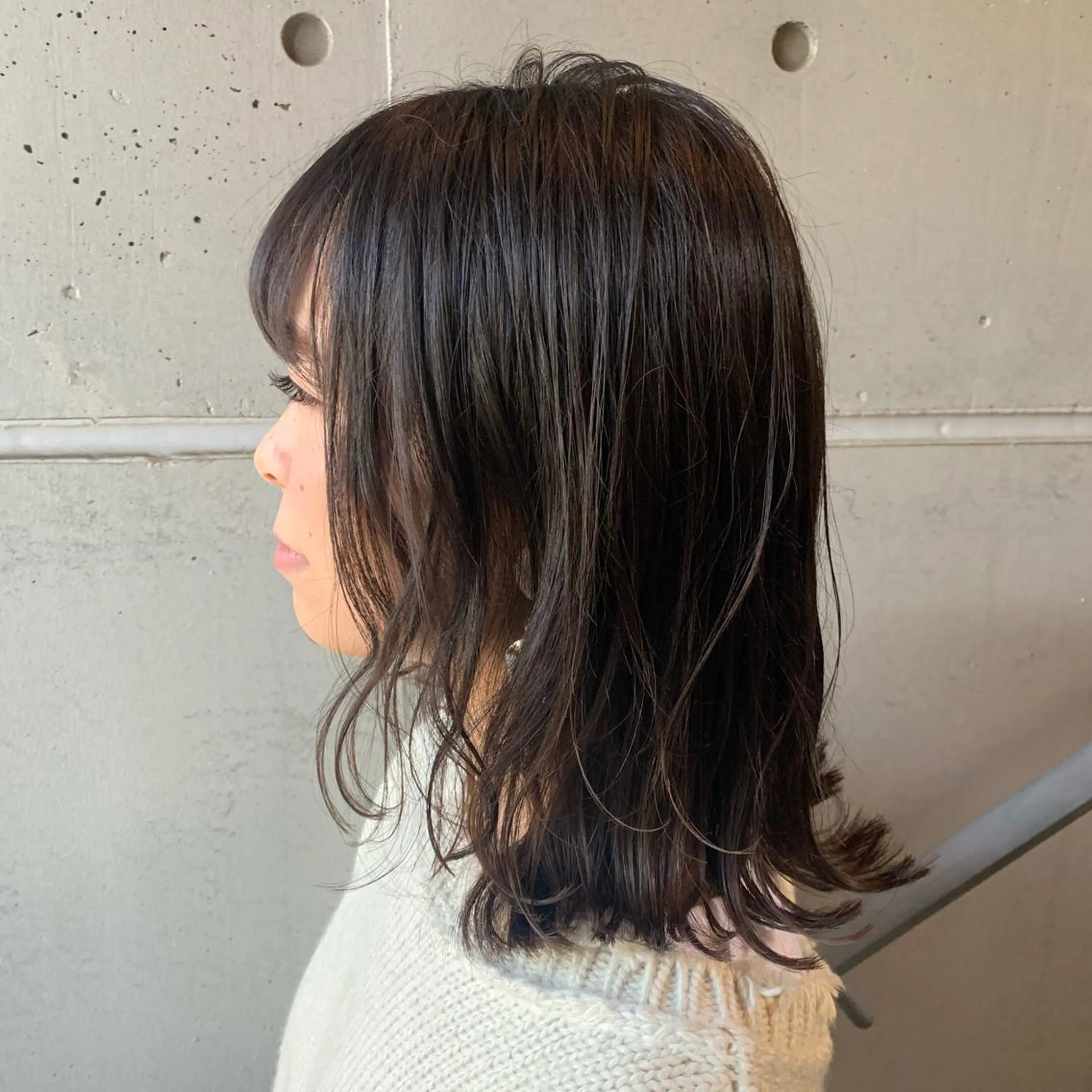 ミディアム 庄司 美佑樹のヘアスタイル