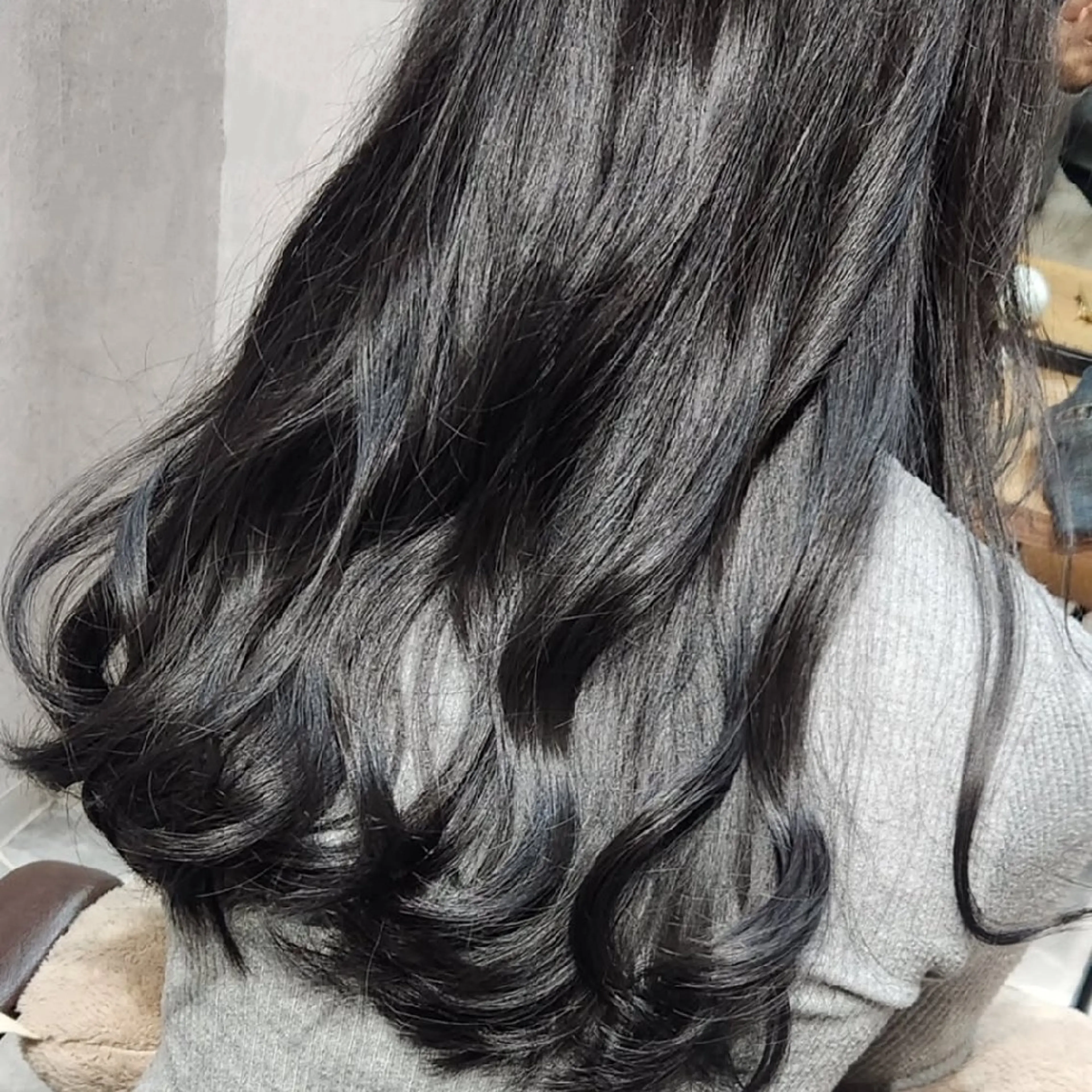 ロング カラー 大参 花のヘアスタイル