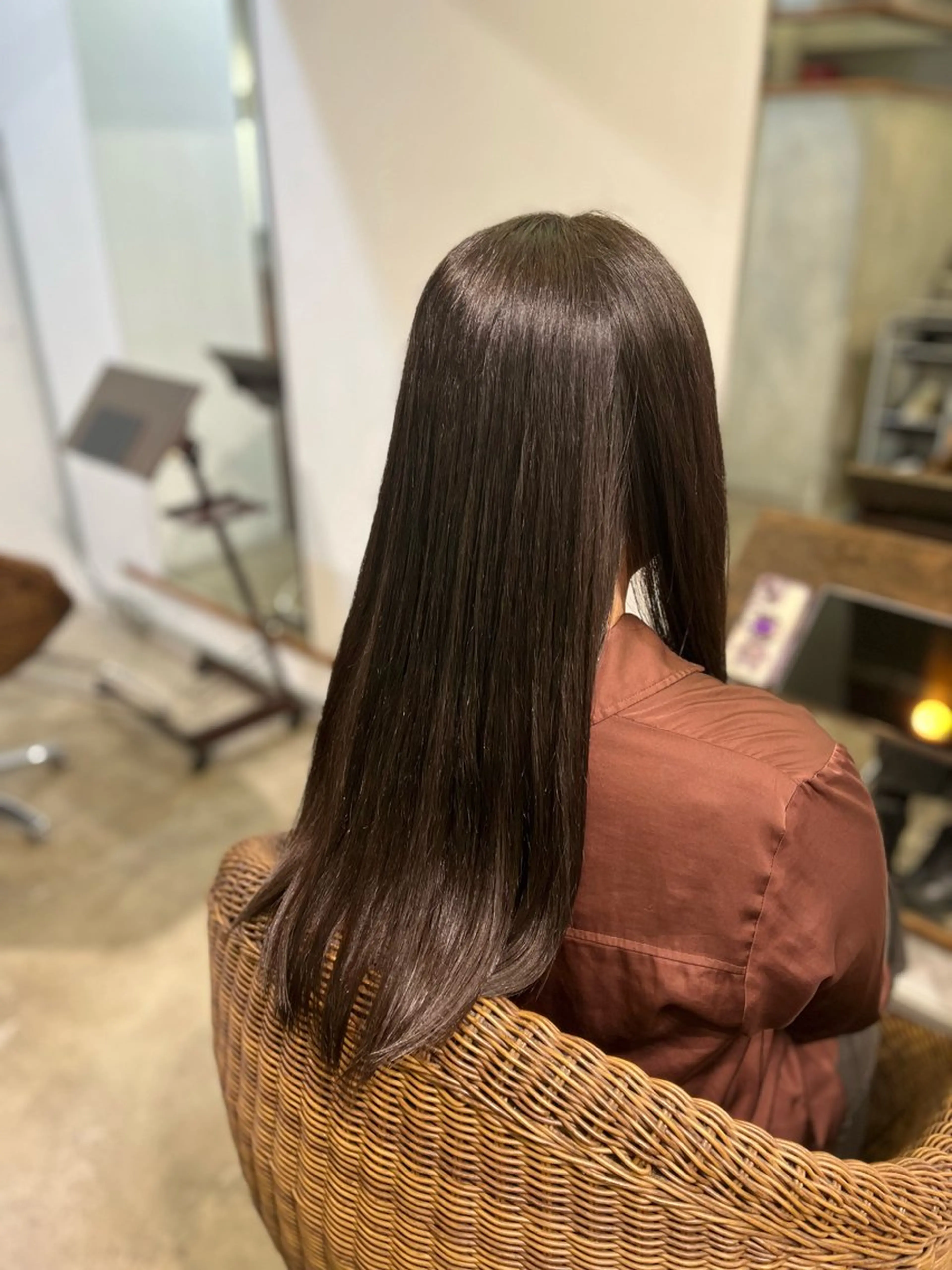 ロング 廣谷 EMIのヘアスタイル