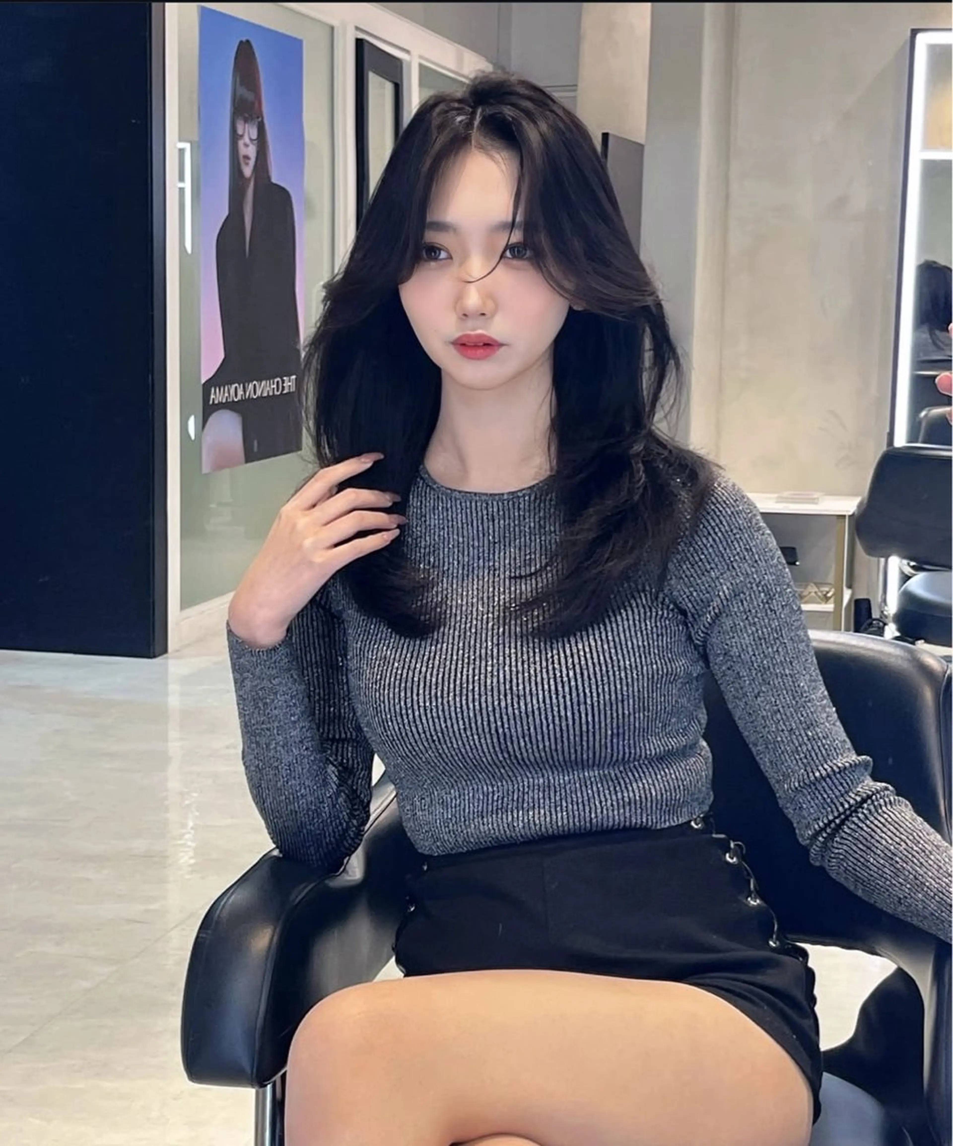 【🇰🇷韓国レイヤーカット🇰🇷】➕髪質改善ケアカラー👑➕毛髪強化トリートメント✨(韓国ヘア必須の艶髪用)💖の写真