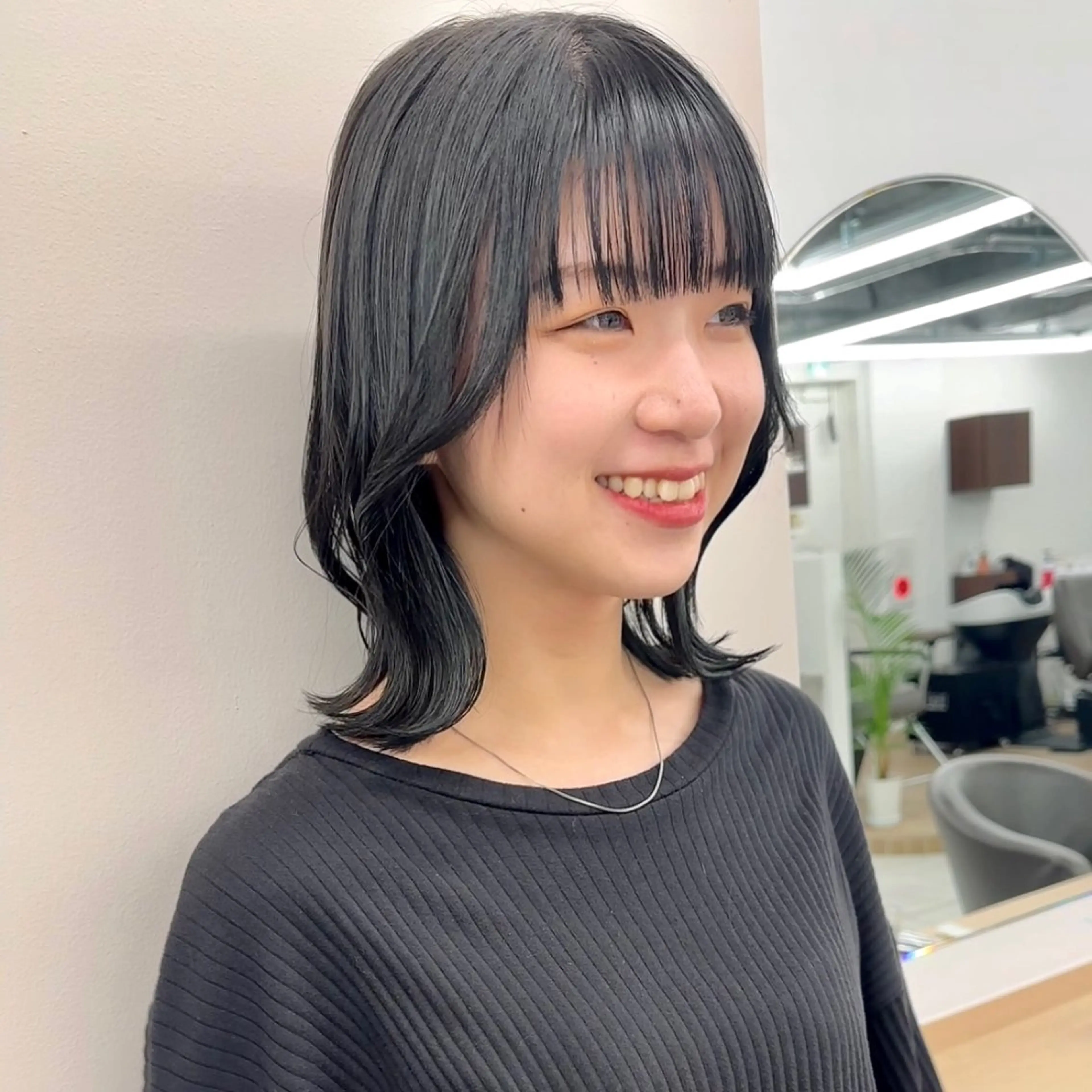 ミディアム カラー カット ヘアカラー トリートメント ブリーチなし/レイヤ ー特化🌈Tommyのヘアスタイル