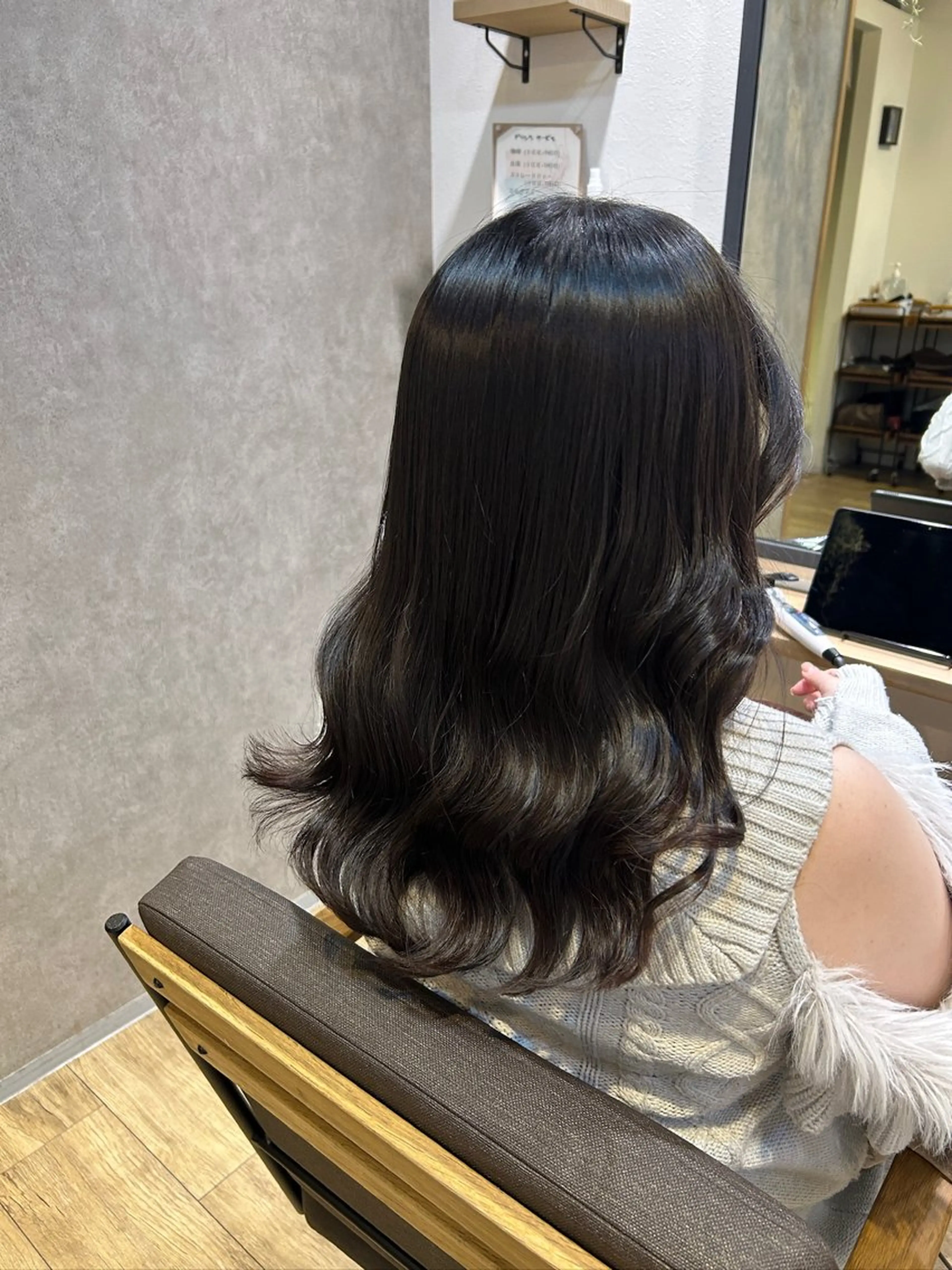 セミロング 髪質改善 縮毛矯正 🐝髪質改善特化🍯 Nanamiのヘアスタイル