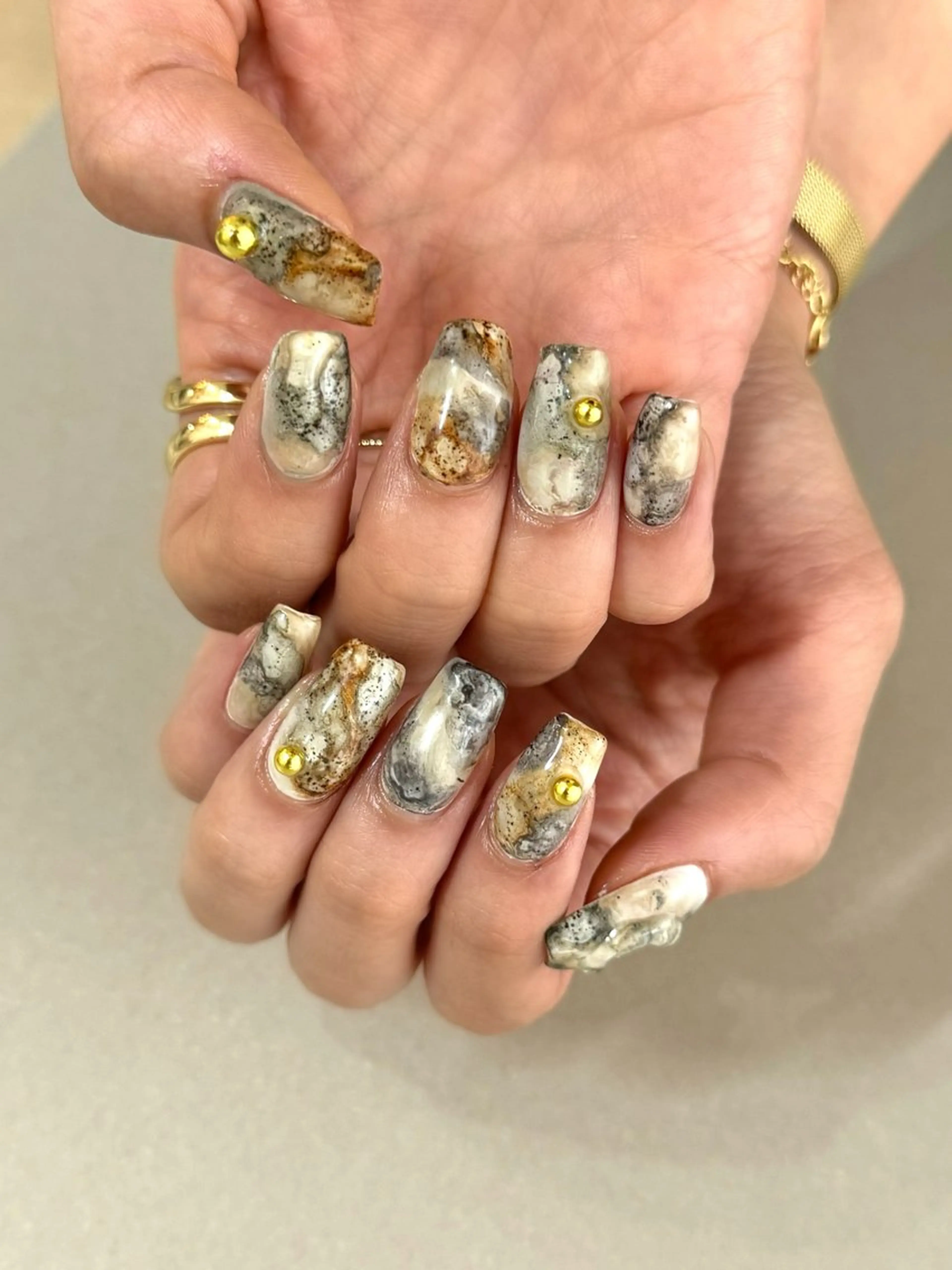 ネイル ニュアンスネイル ハンドネイル HARUKA ネイリスト福岡/薬院のネイルデザイン